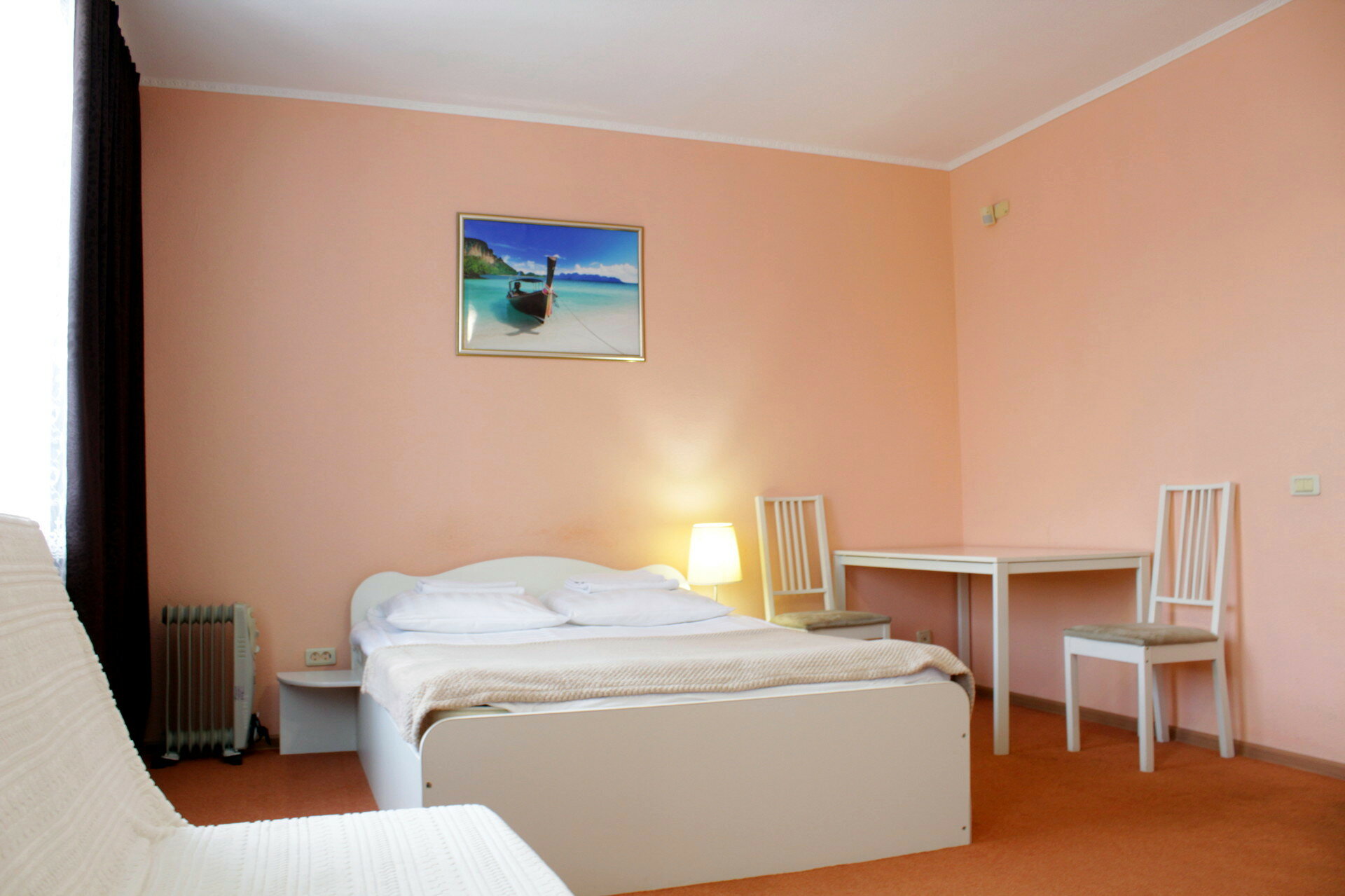 Фото отеля 2