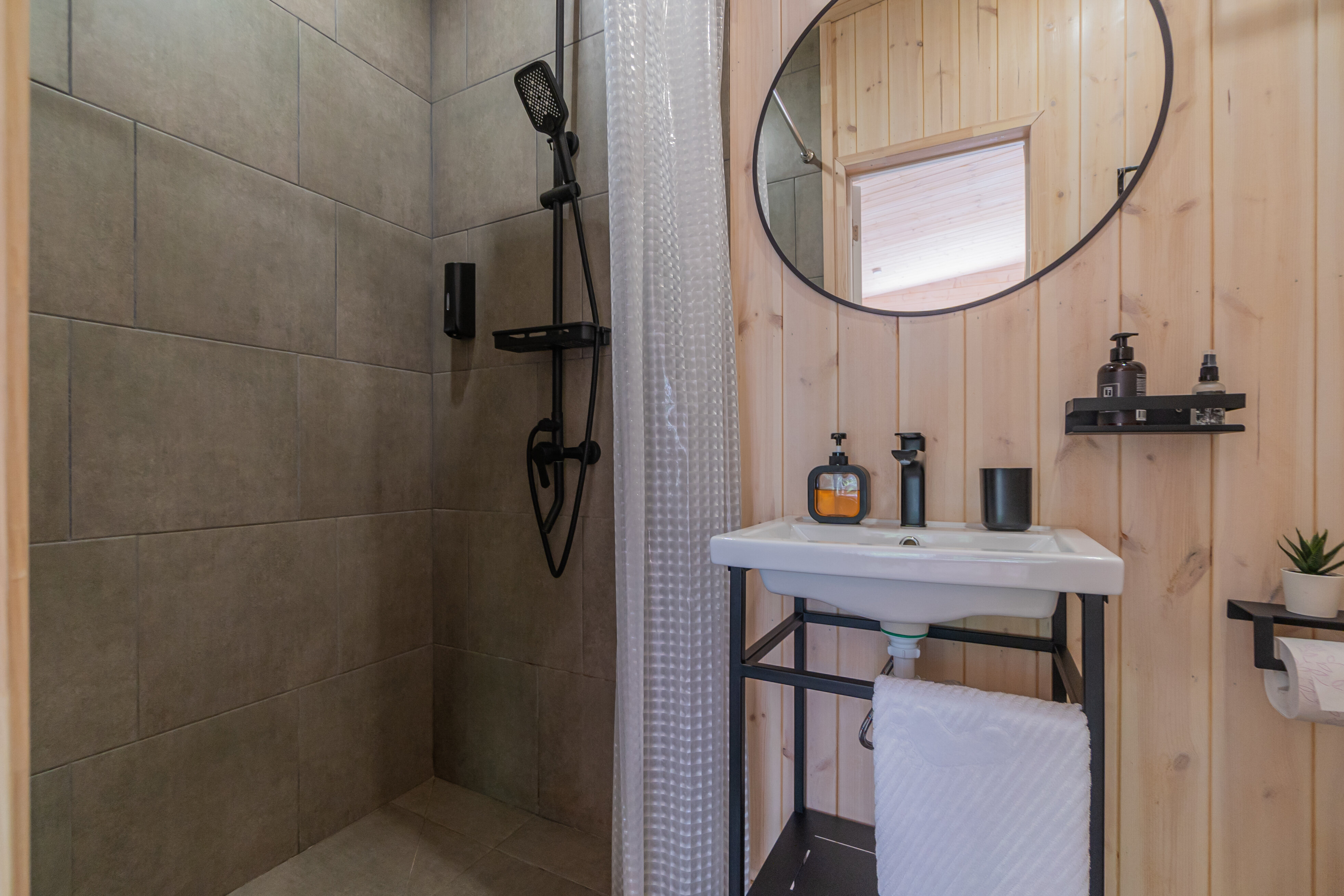 Фото 176623503752