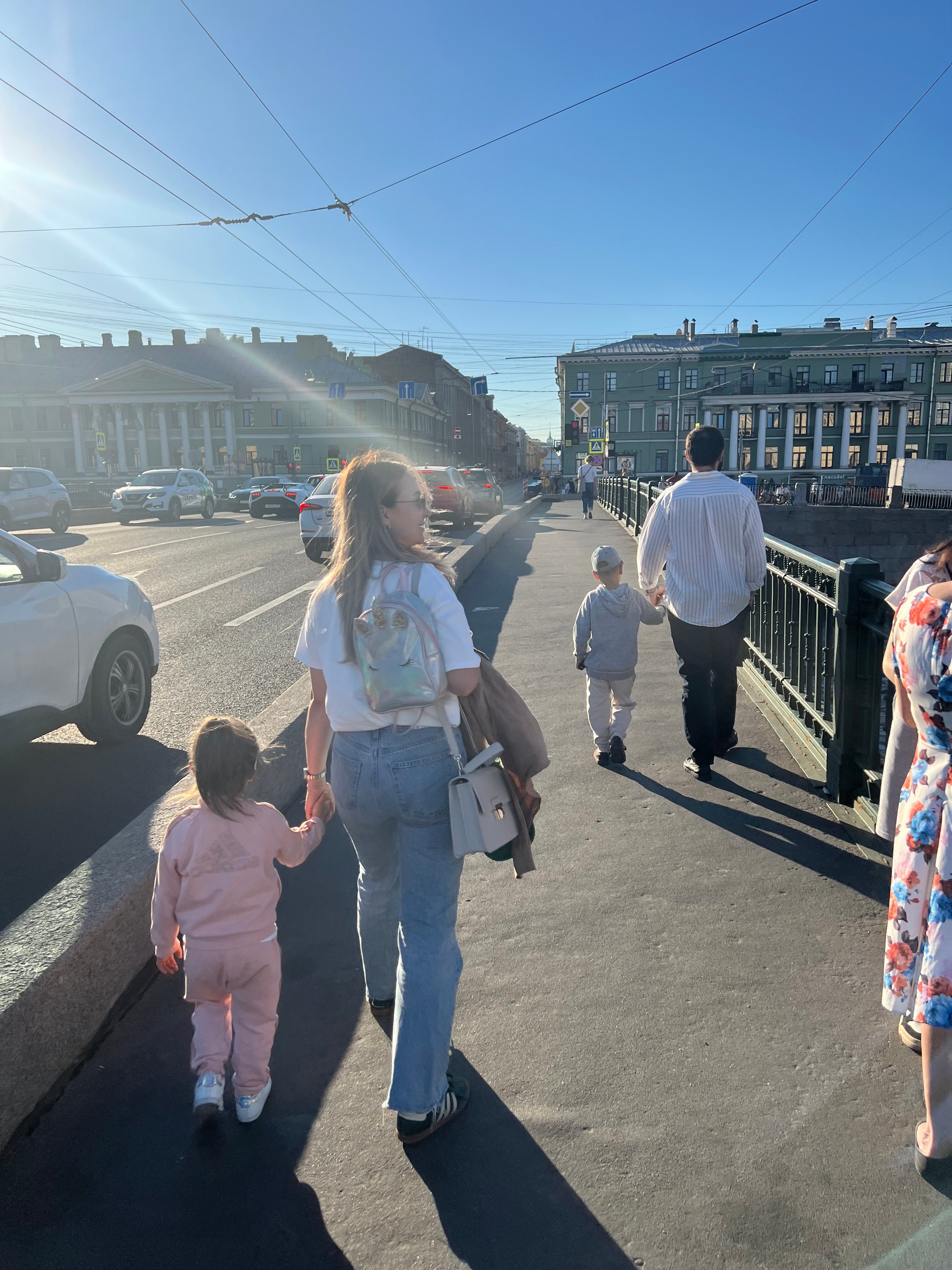 Фото Марипоса