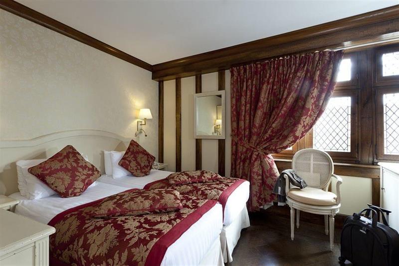 Фото Auberge Saint Pierre