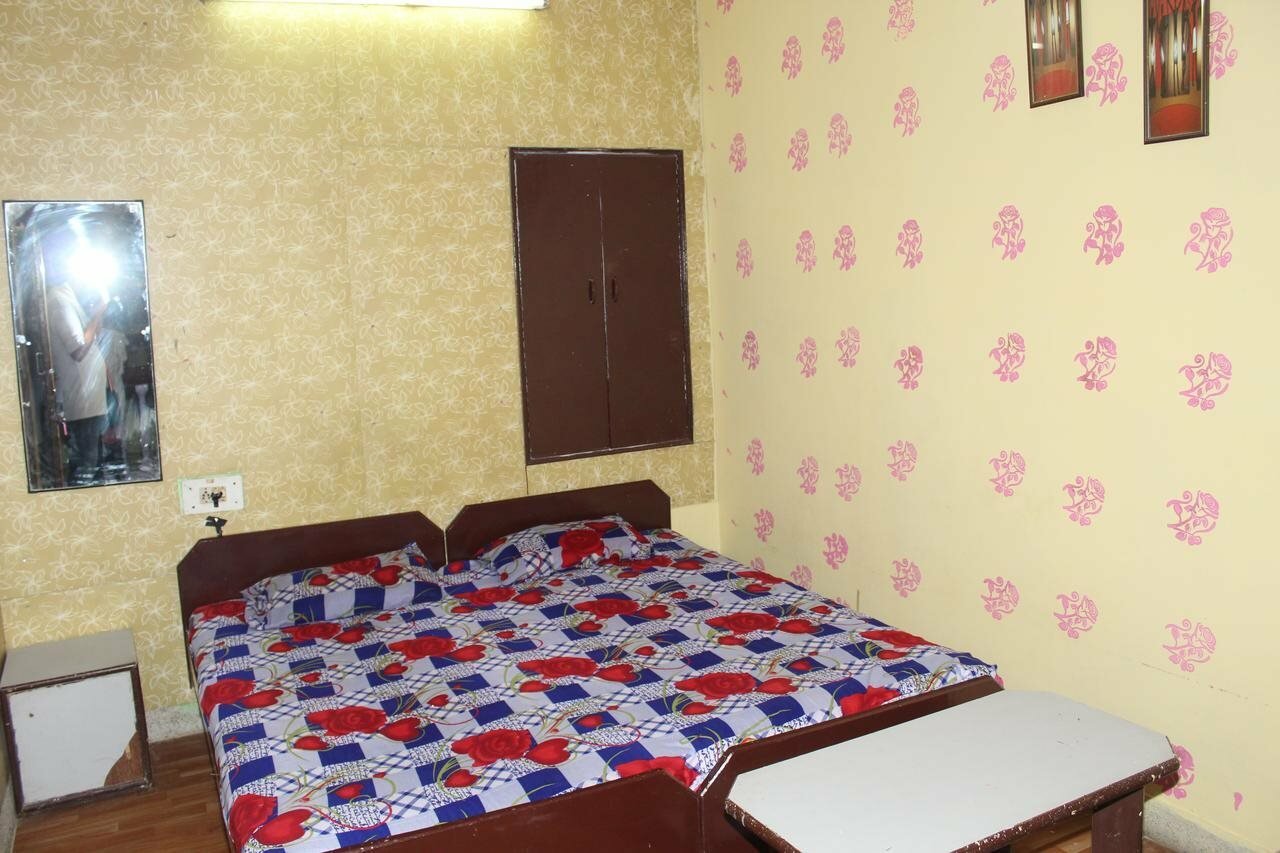 Фото Hotel Raj Bed & Breakfast