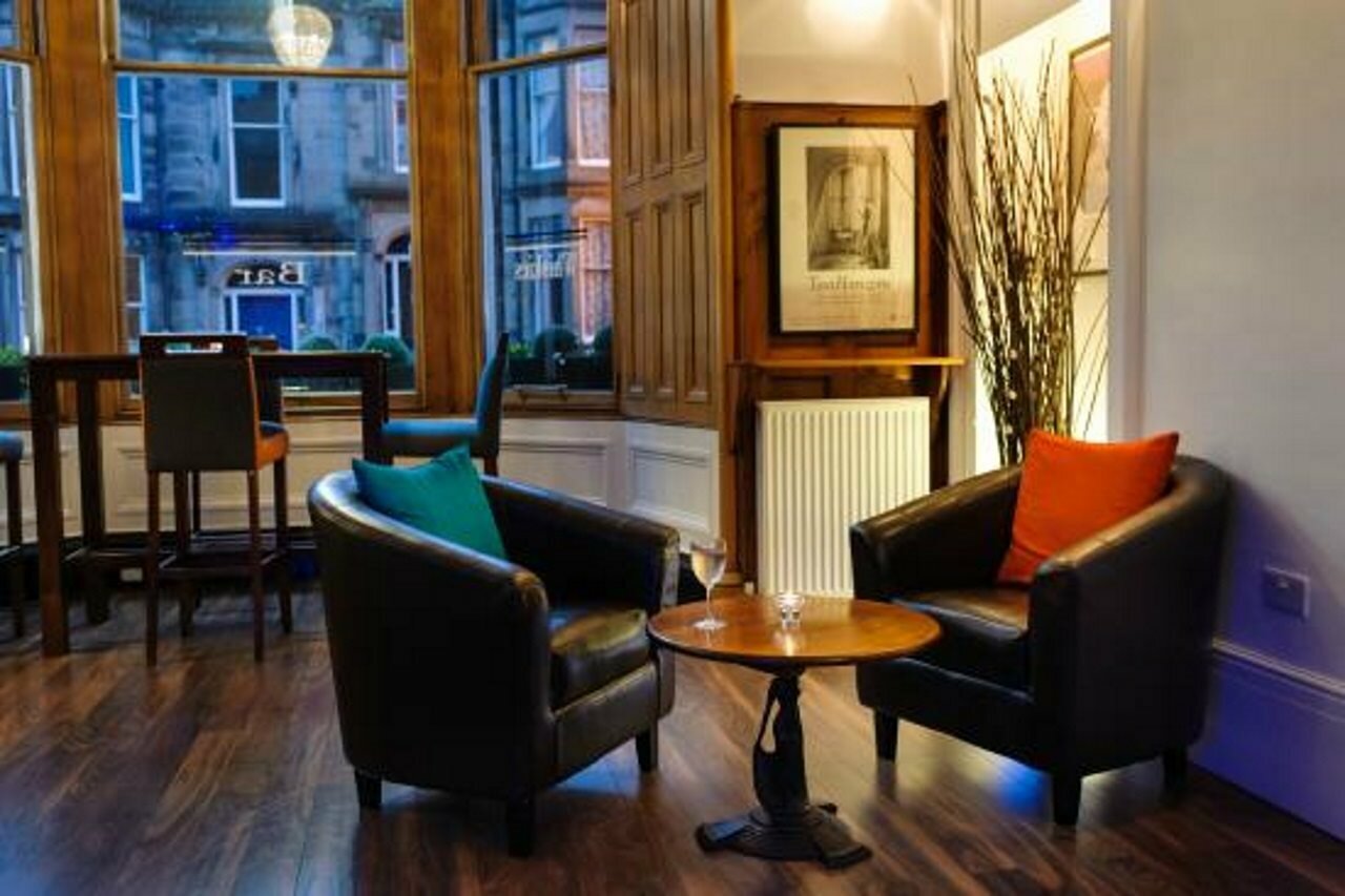 Фото No. 32 Hotel