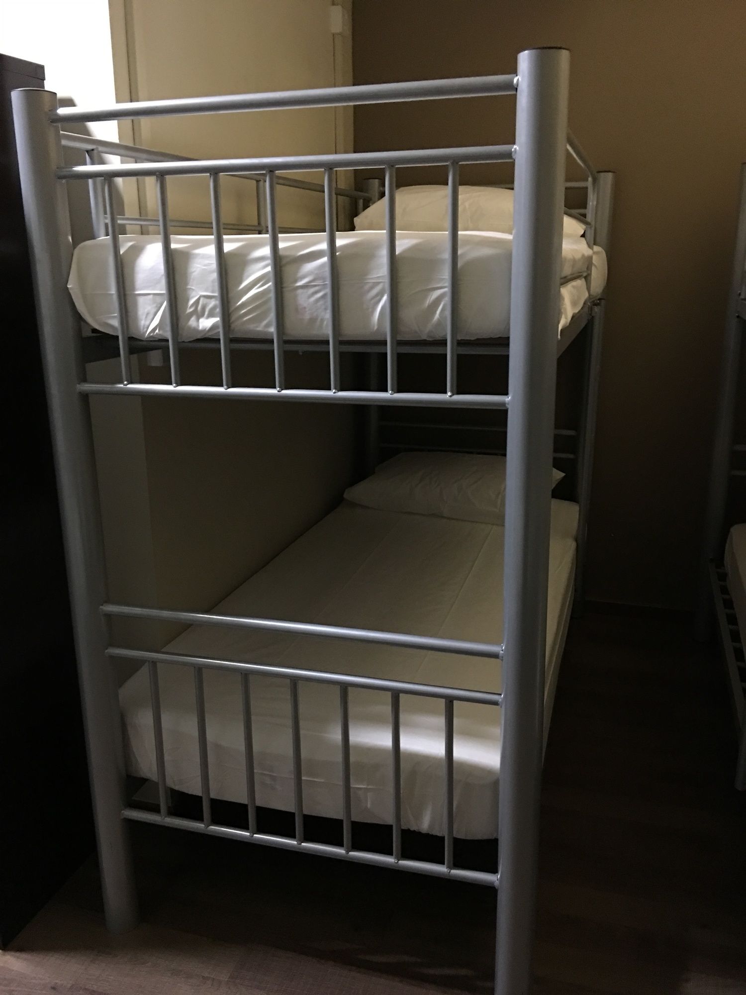 Фото Adamson Lodge - Hostel