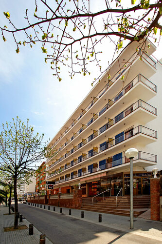 Гостиница Guitart Central Park Aqua Resort в Льорет-де-Маре