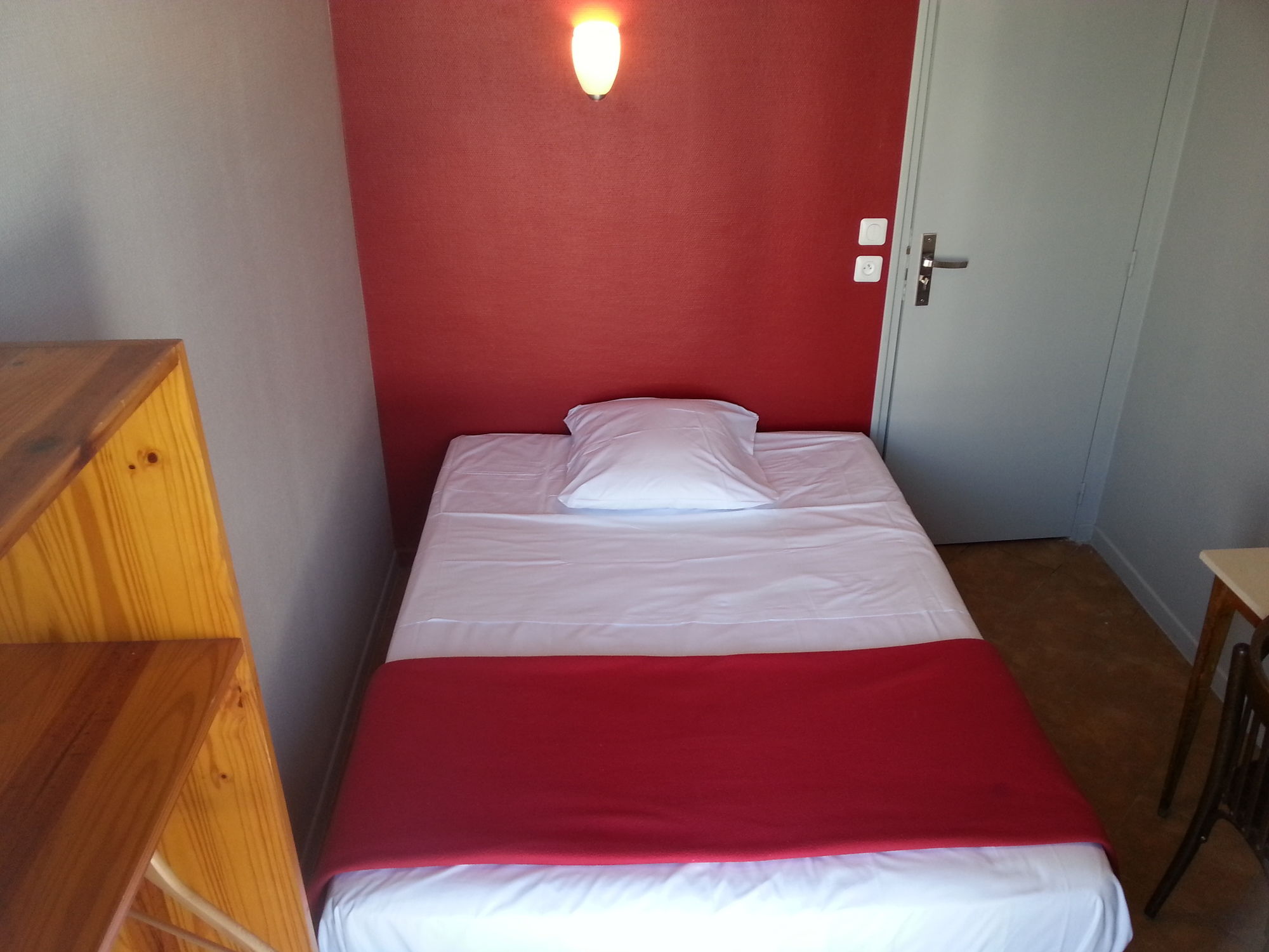 Фото Hipotel Paris Bastille Saint Antoine