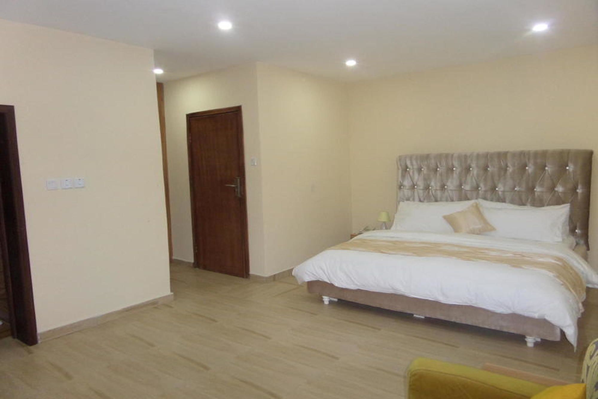 Фото Alexia's Place Hotel