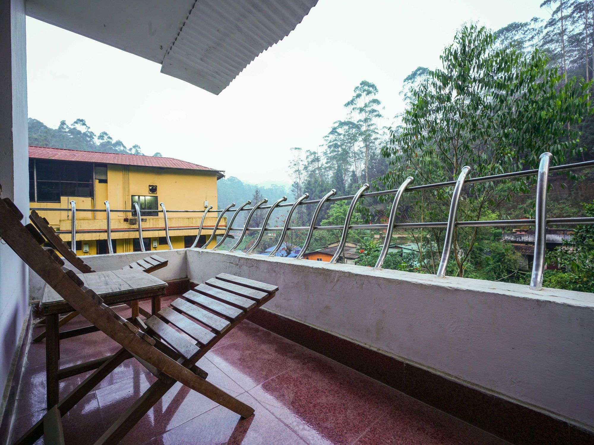 Фото Oyo 10641 Hotel Misty Hills