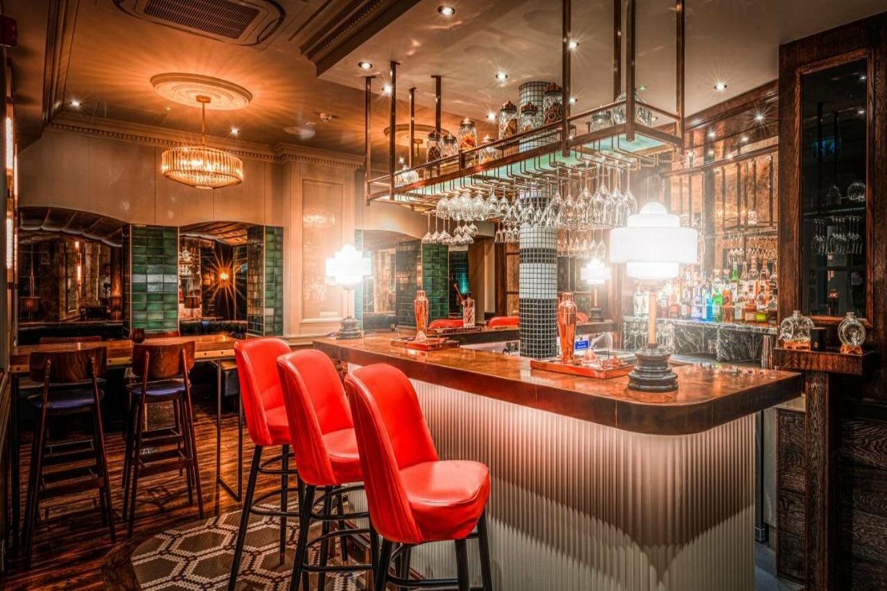 Фото Sloane Place