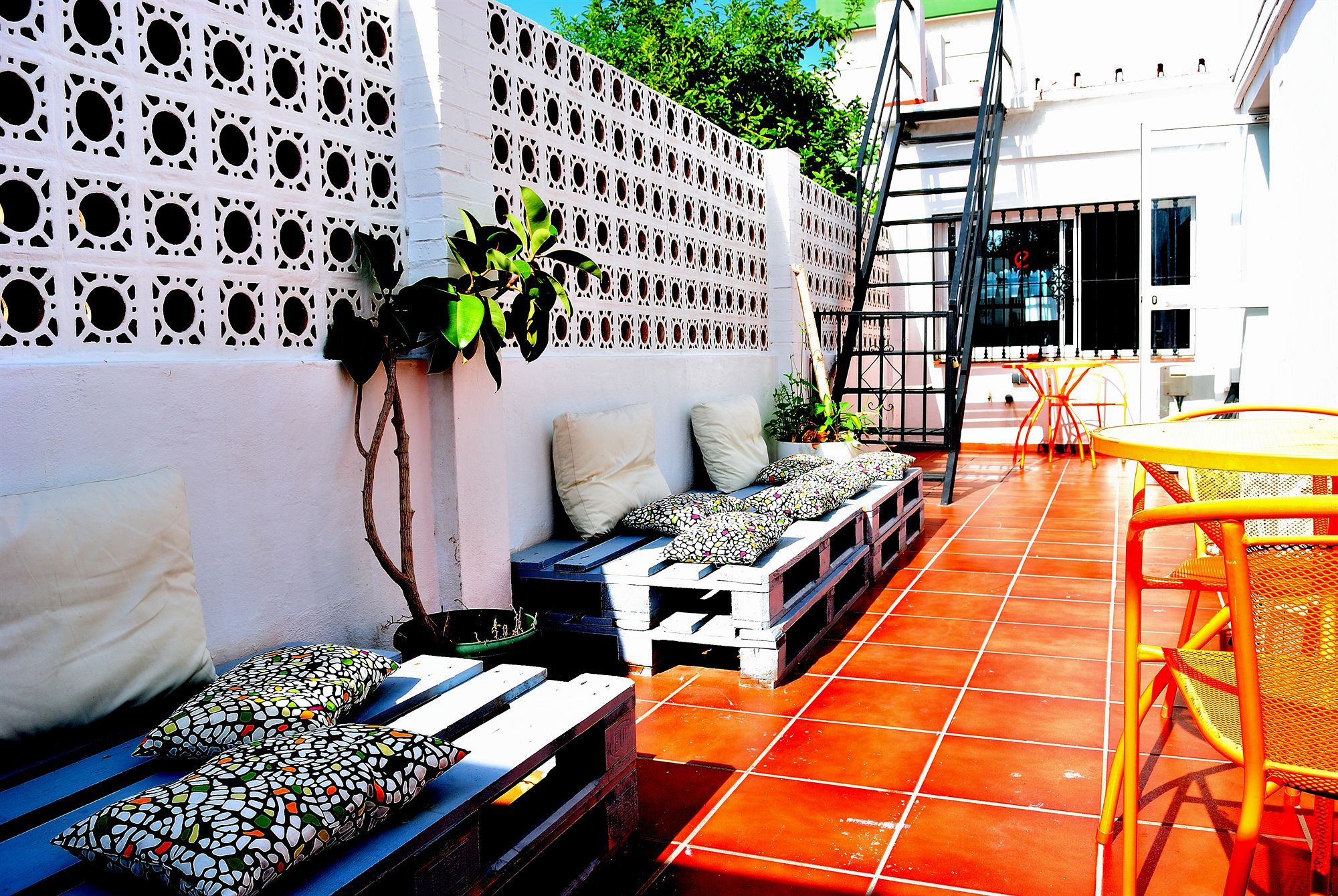 Фото La Moraga De Poniente Málaga Hostel