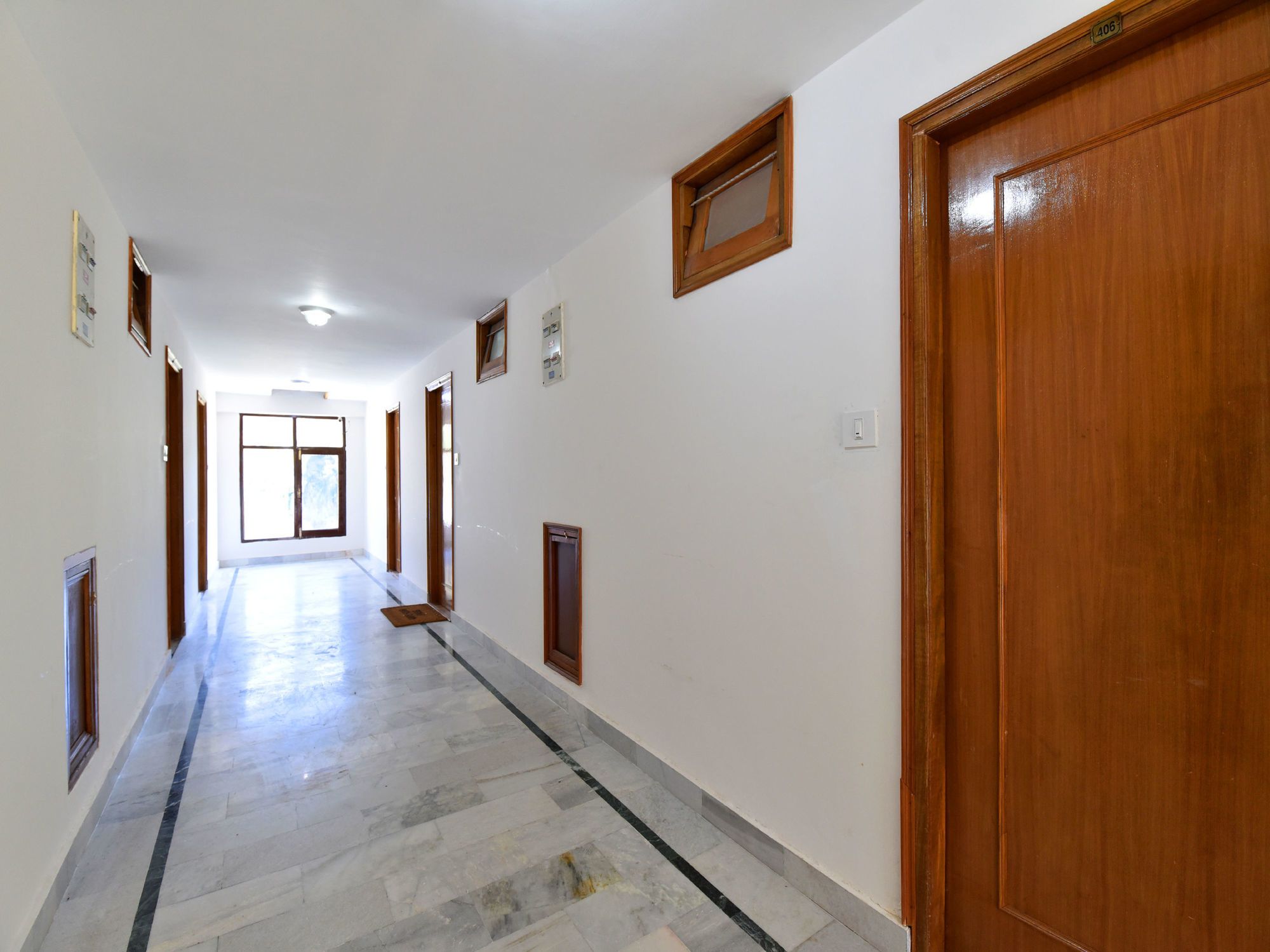 Фото Oyo 12506 Zara Resorts and Hotels