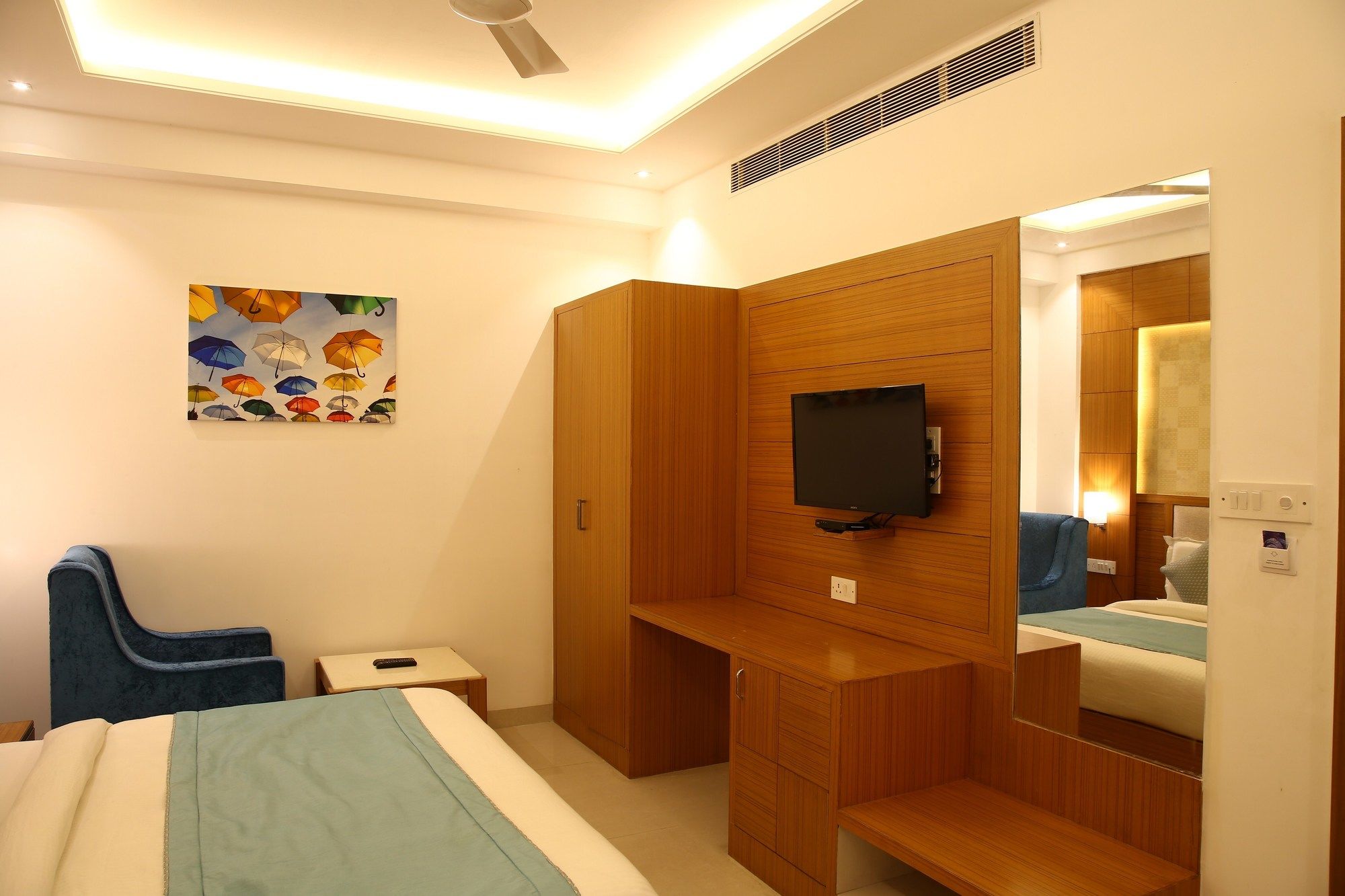 Фото FabHotel Transit Delhi Airport