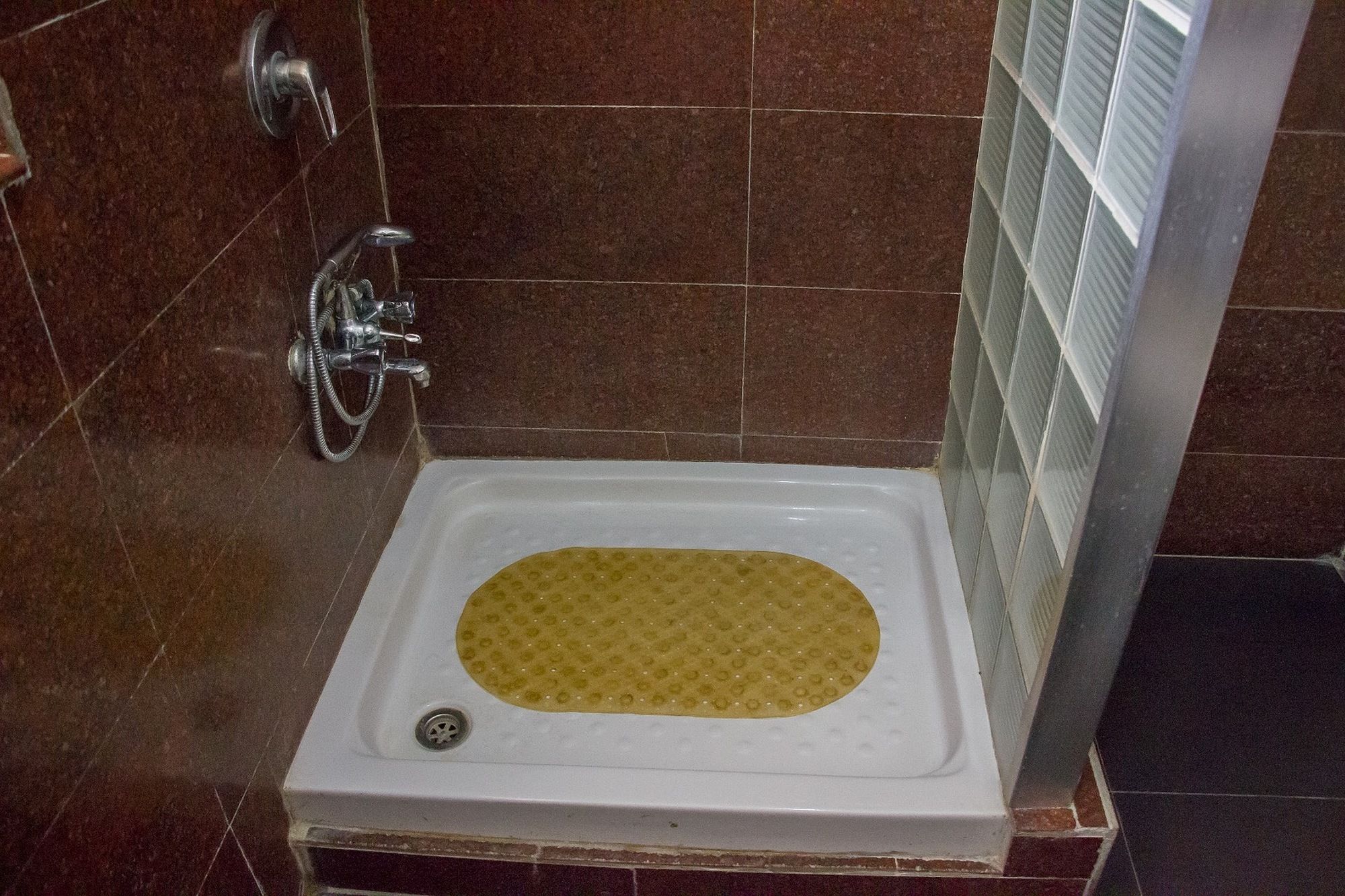 Фото Elliotnass Hotel