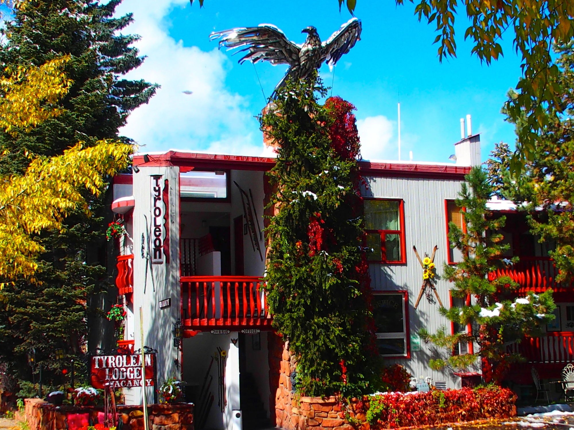 Фото Tyrolean Lodge