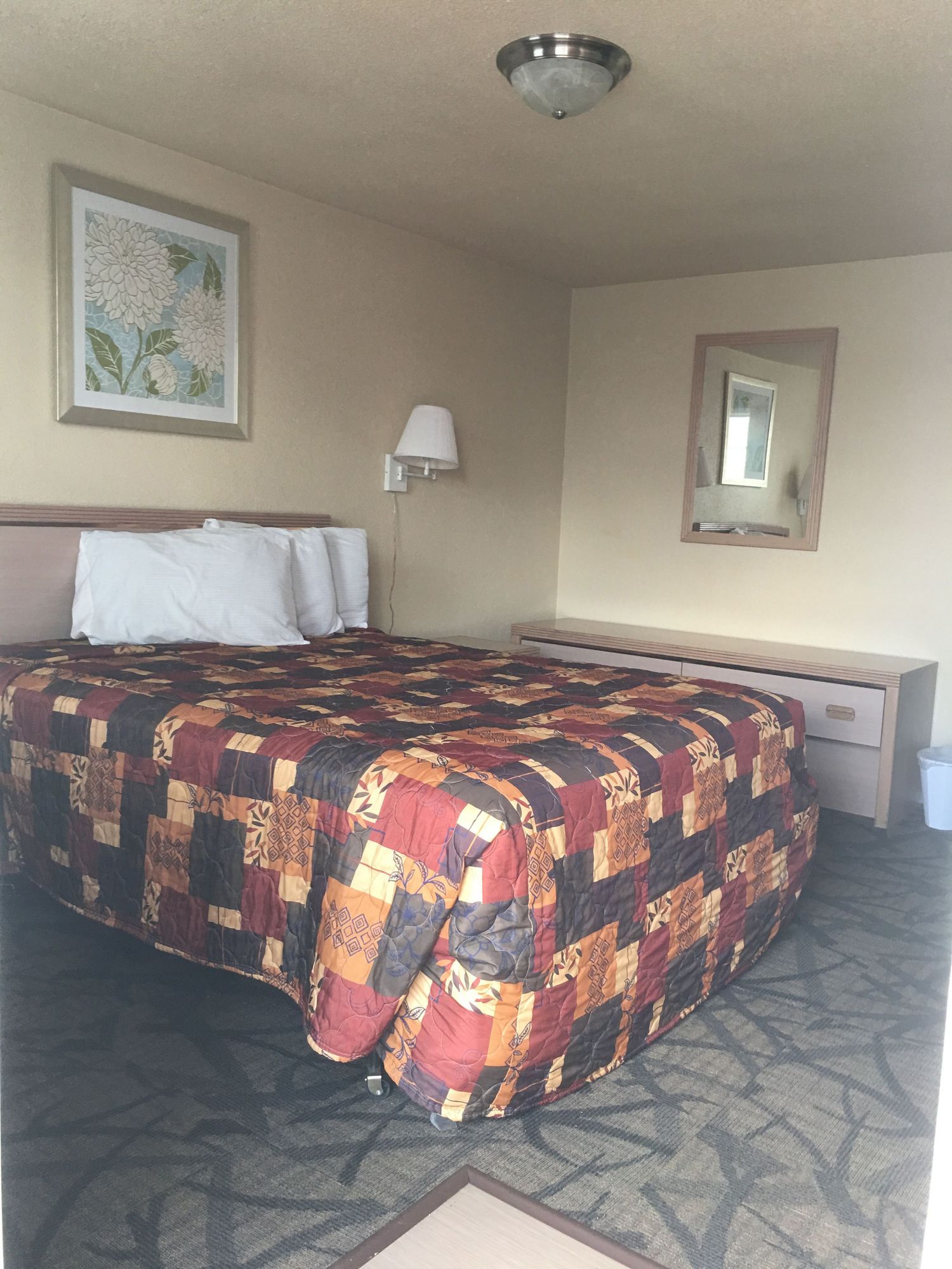 Фото Bend Value Inn