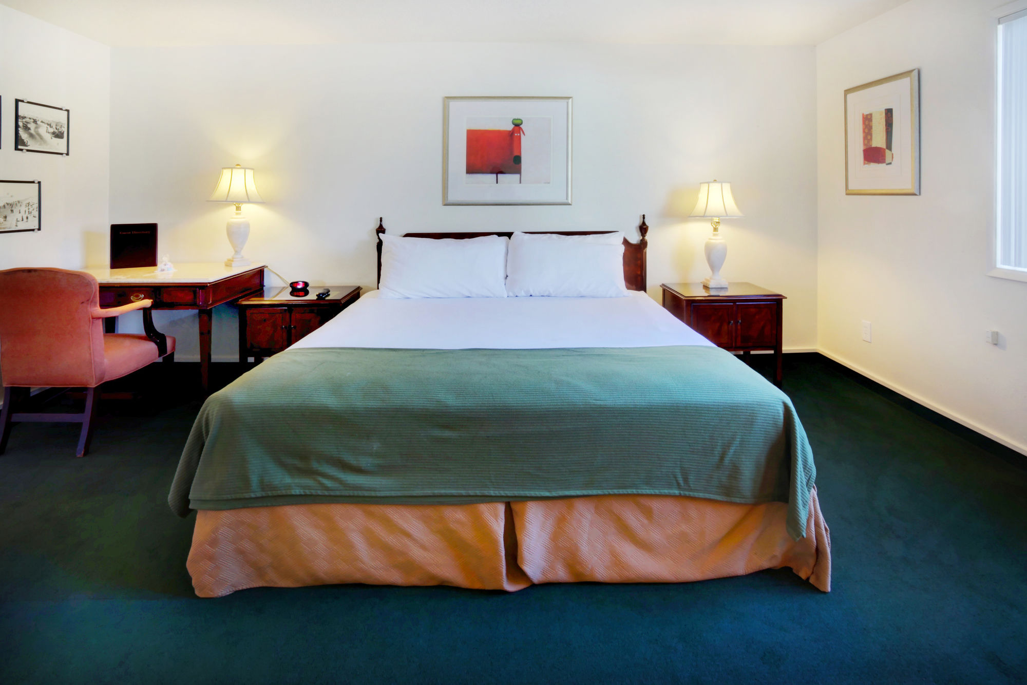 Фото Coast River Inn by Oyo Seaside