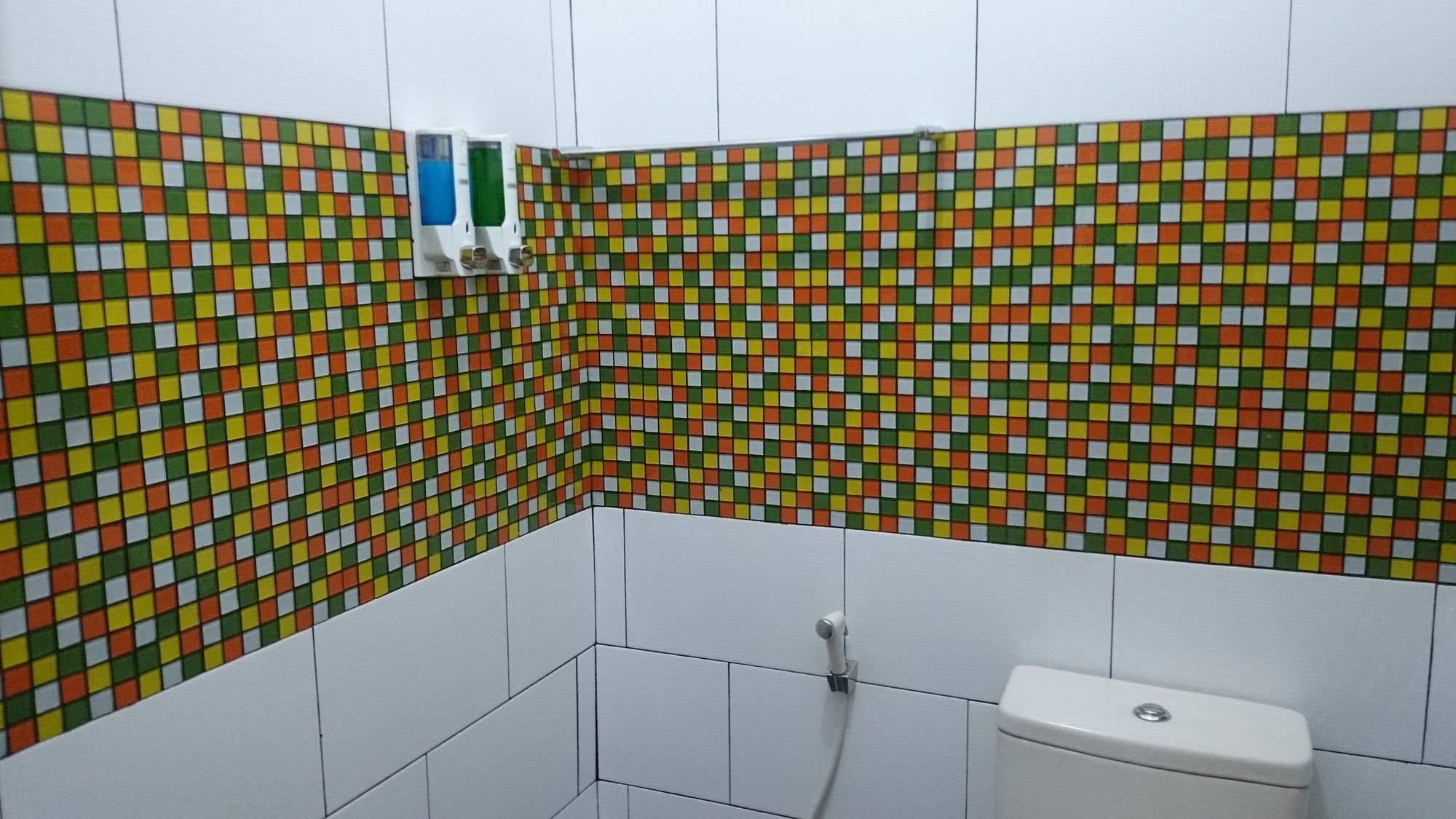 Фото Agus Beach Inn