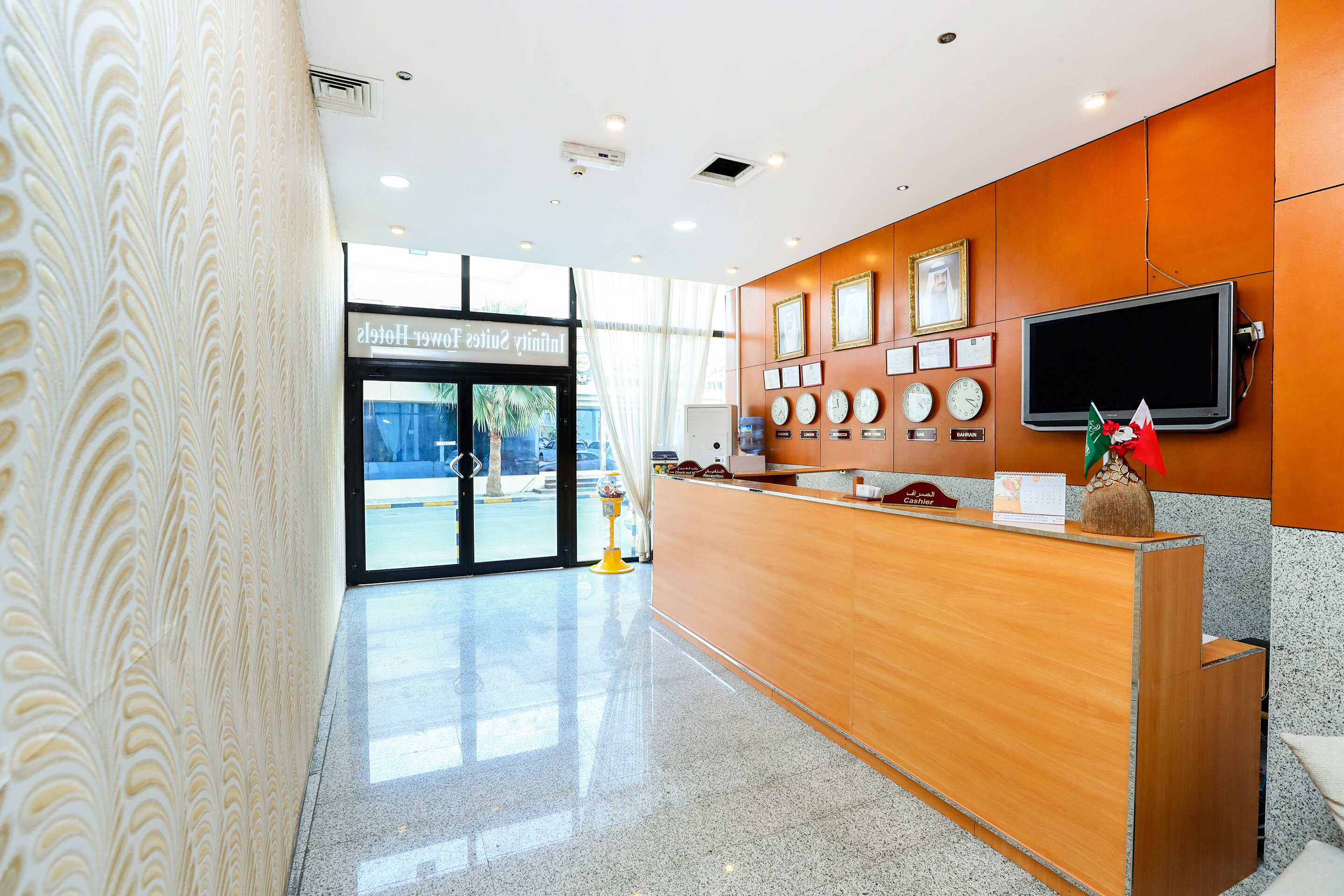 Фото Infinity Tower Suite