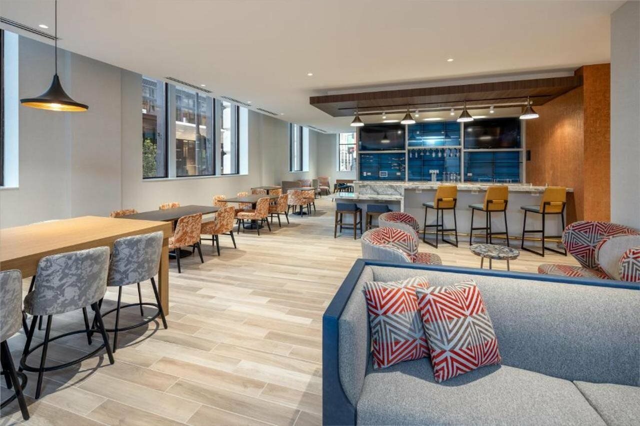 Фото Hilton Garden Inn Chicago Central Loop