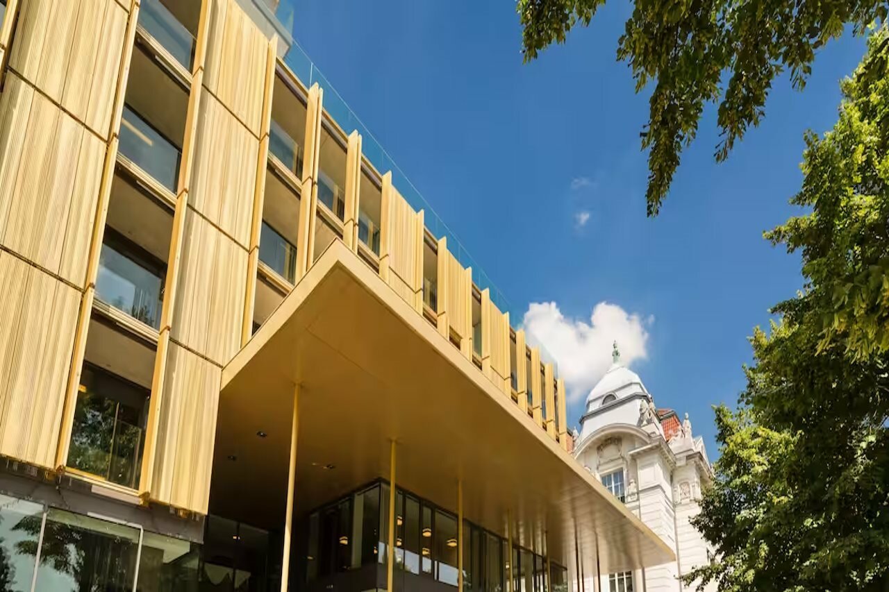 Фото DoubleTree by Hilton Vienna Schonbrunn