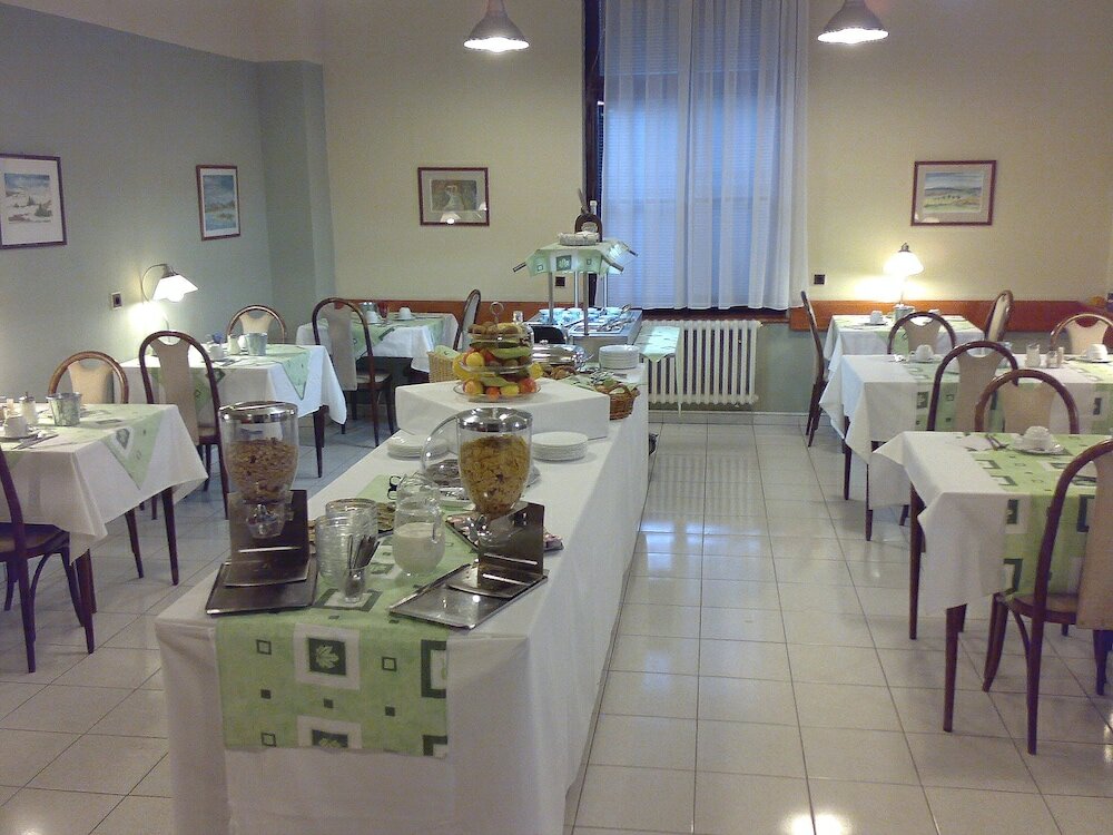 Фото Hotel Svornost