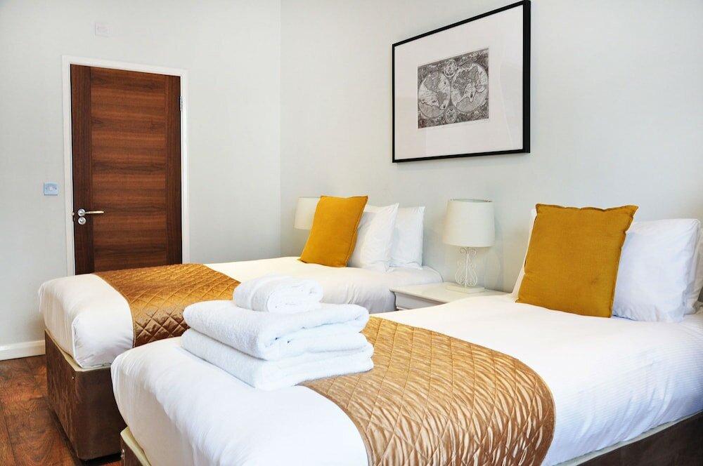 Фото Lamington Apartments