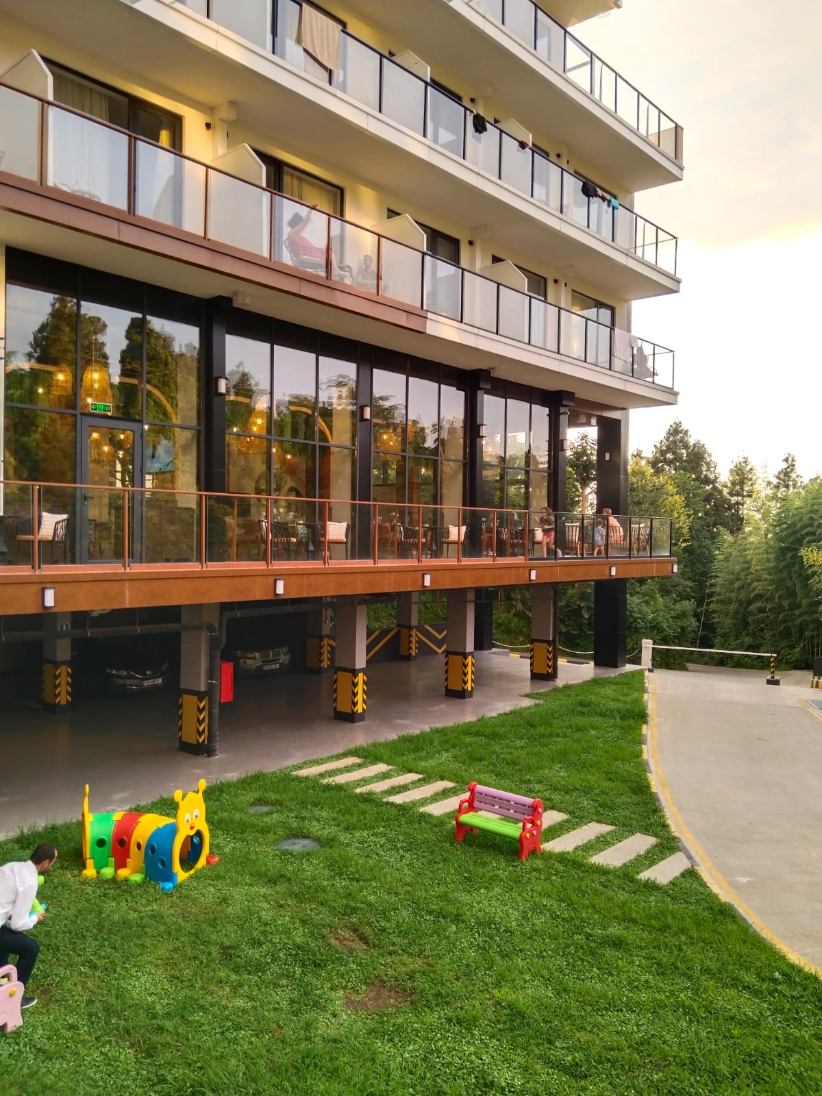 Фото Greenwood Hotel 