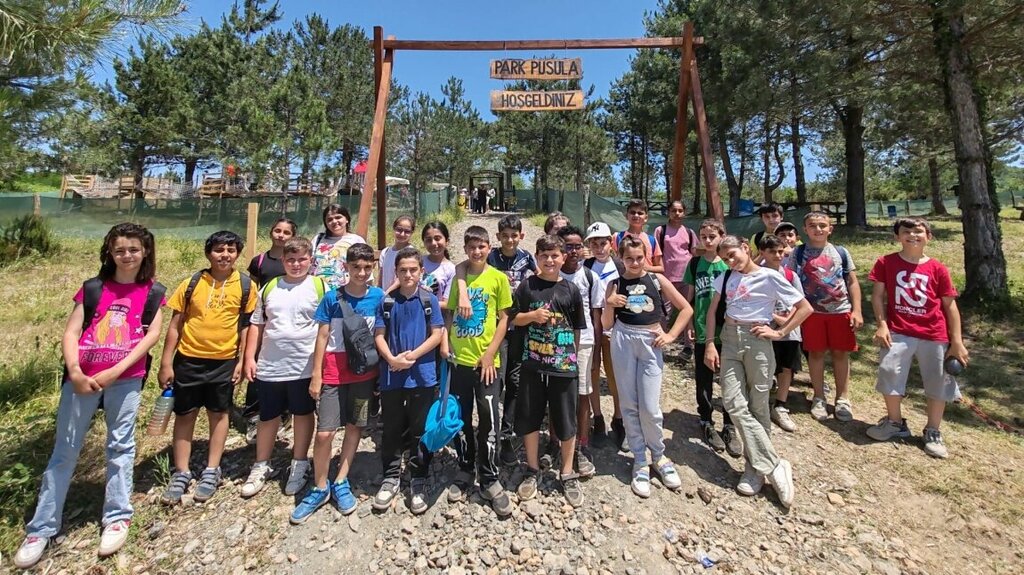 School Kemalettin Samipasa Middle School, Sapanca, photo