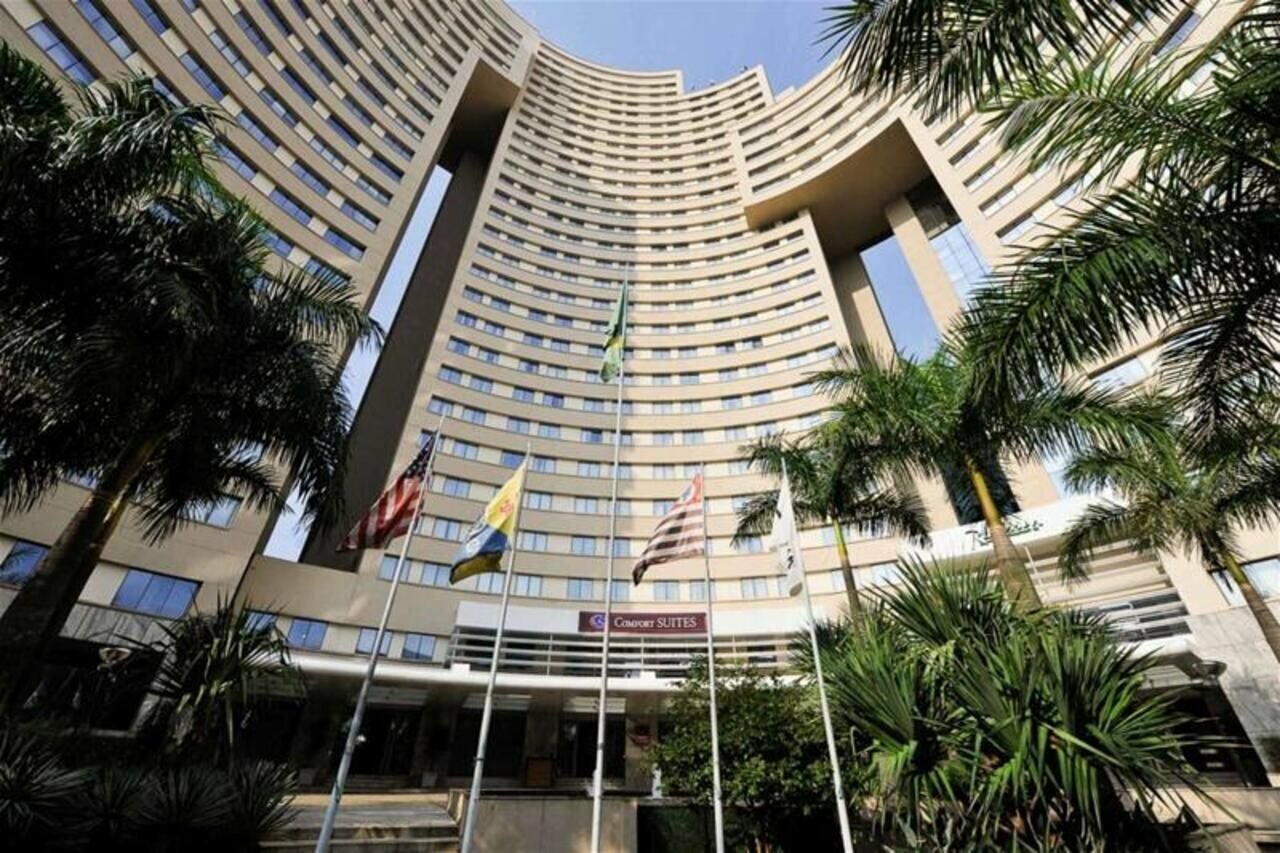 Фото Comfort Suites Alphaville