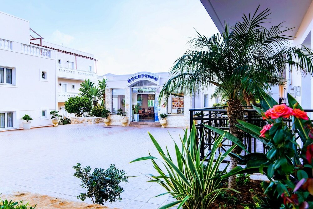 Фото Yiannis Manos