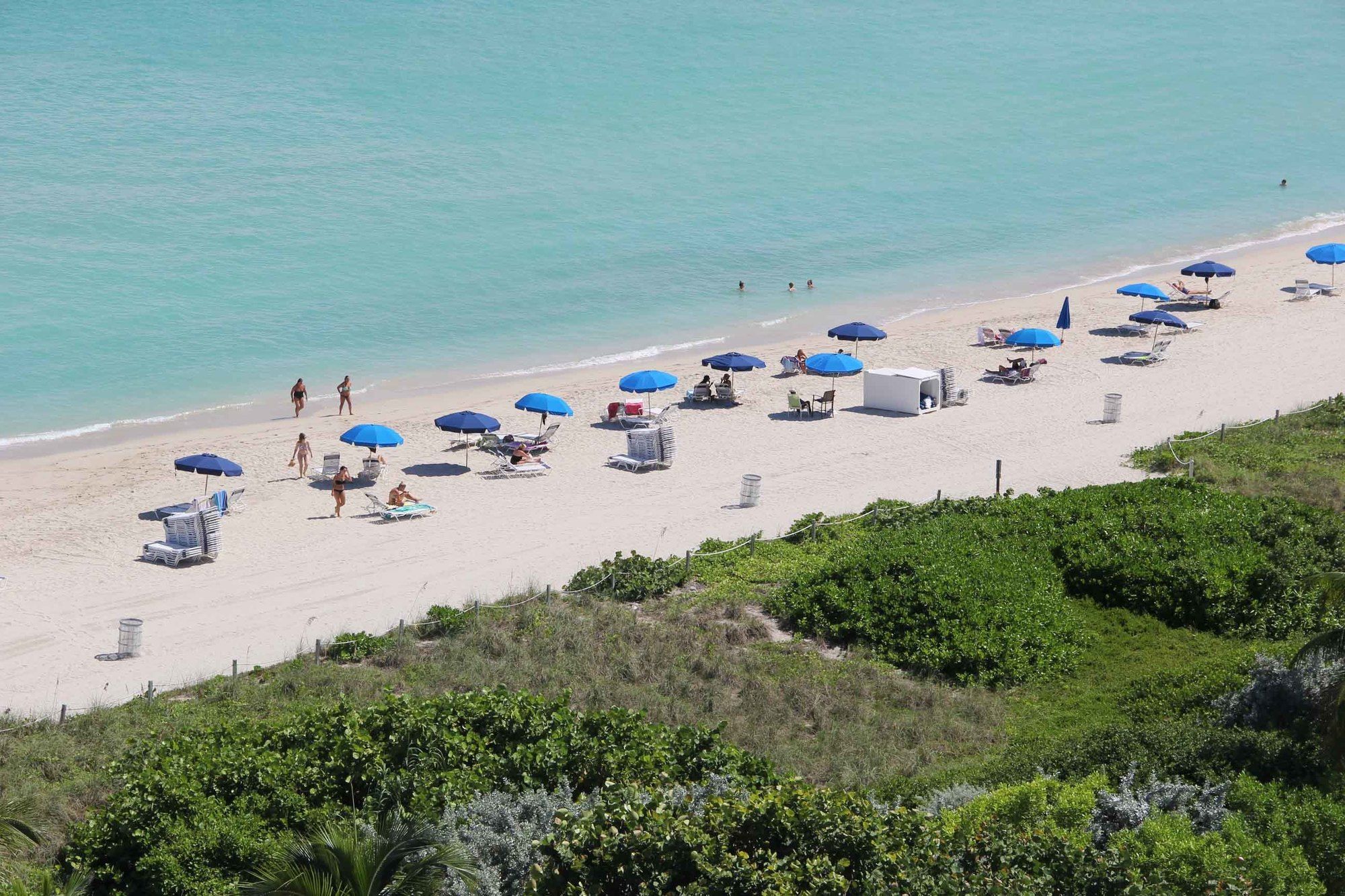 Фото Private Apartments by Vacations On Miami Beach