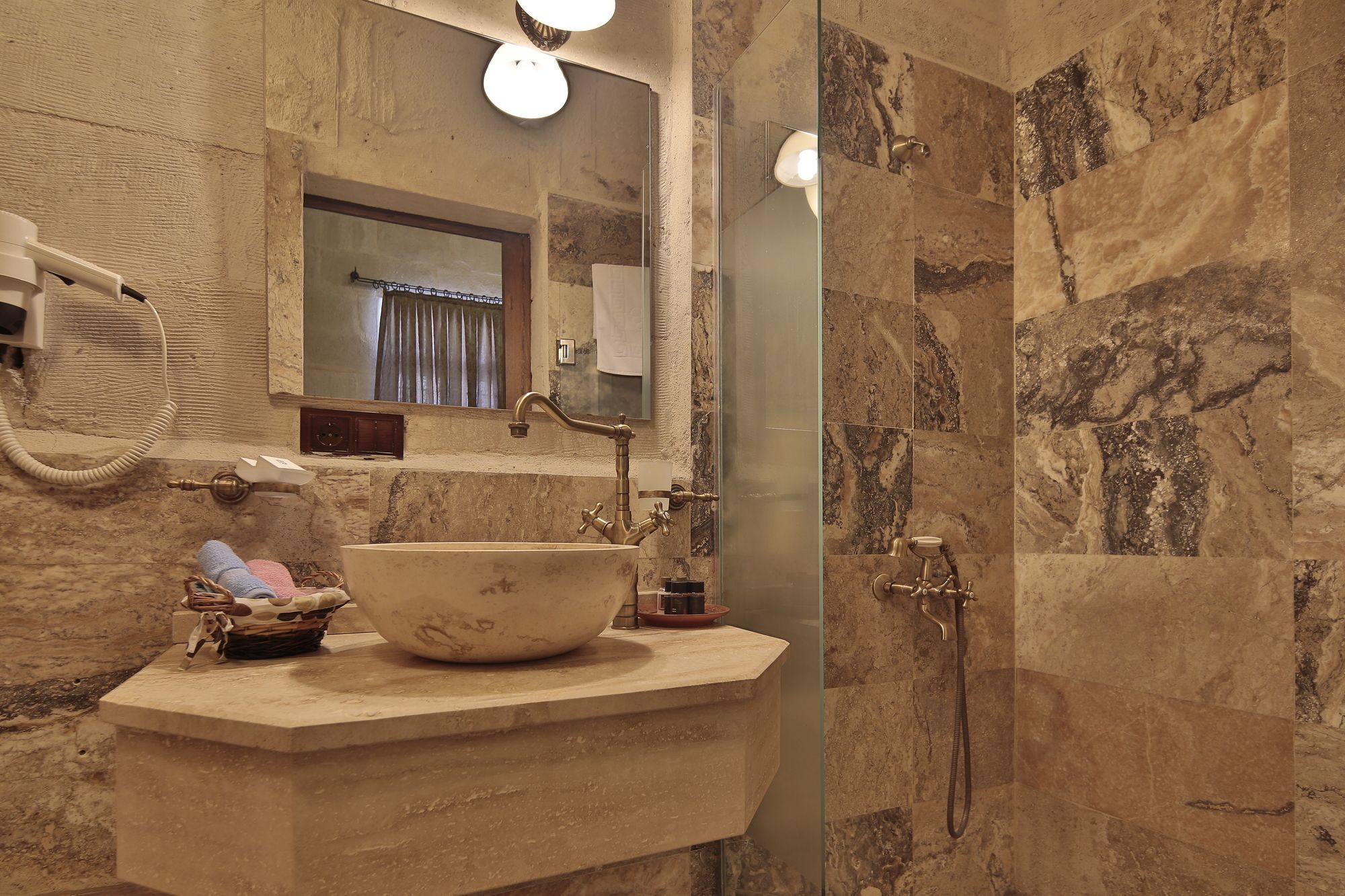 Фото Aren Cave Hotel