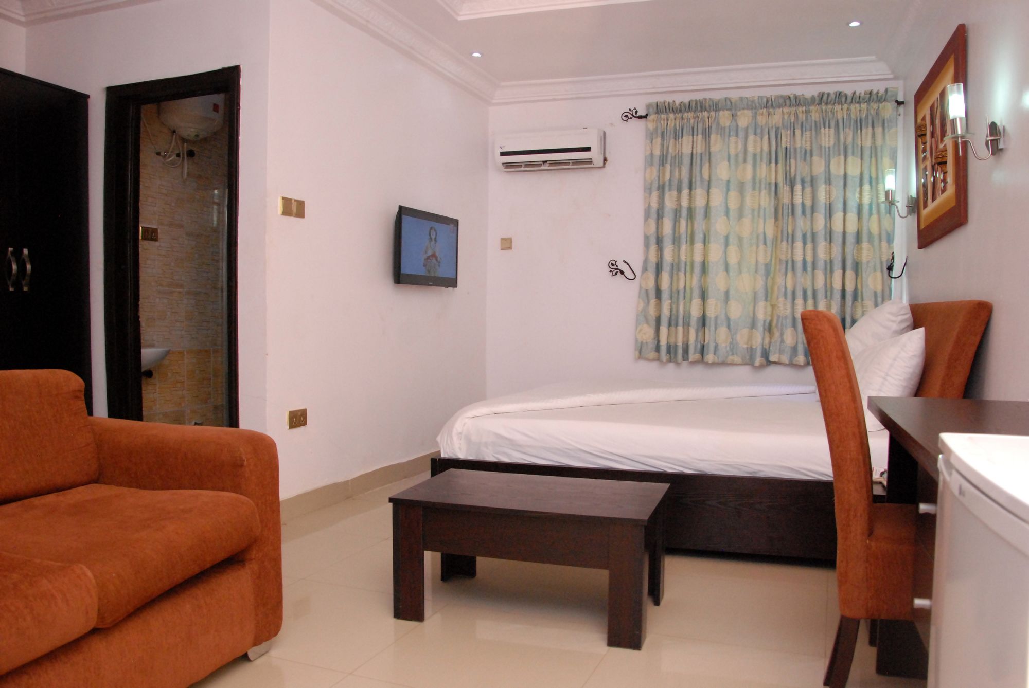 Фото Ben Auto guest house