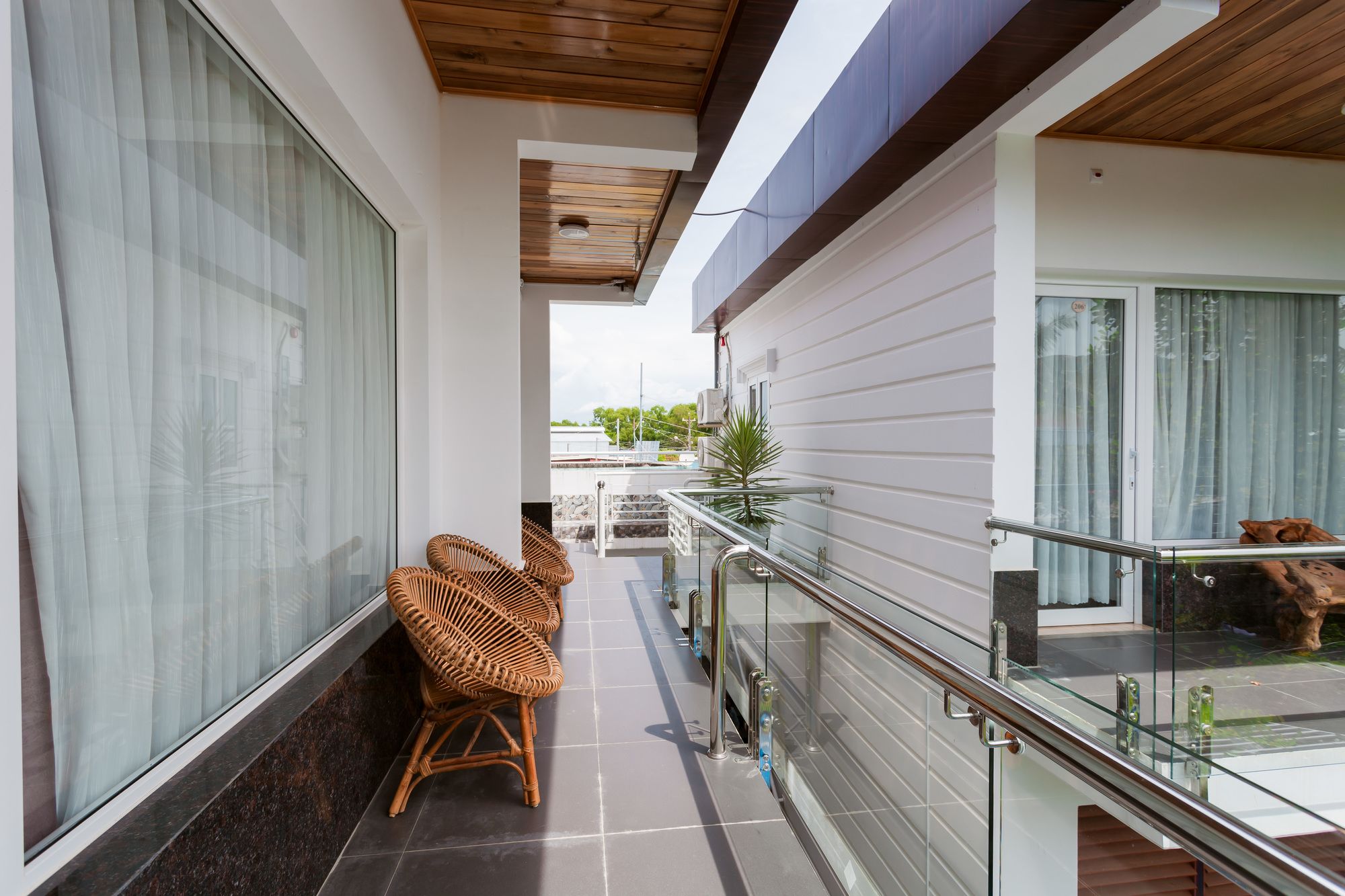 Фото Hotel Blue Dragon