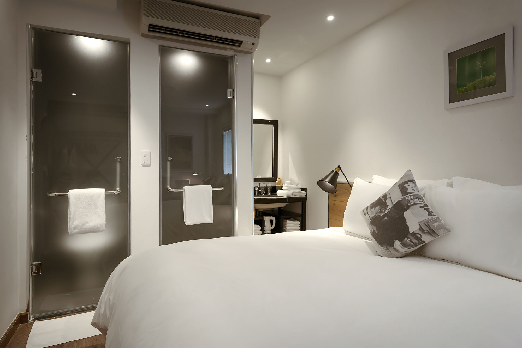 Фото C Central Hotel