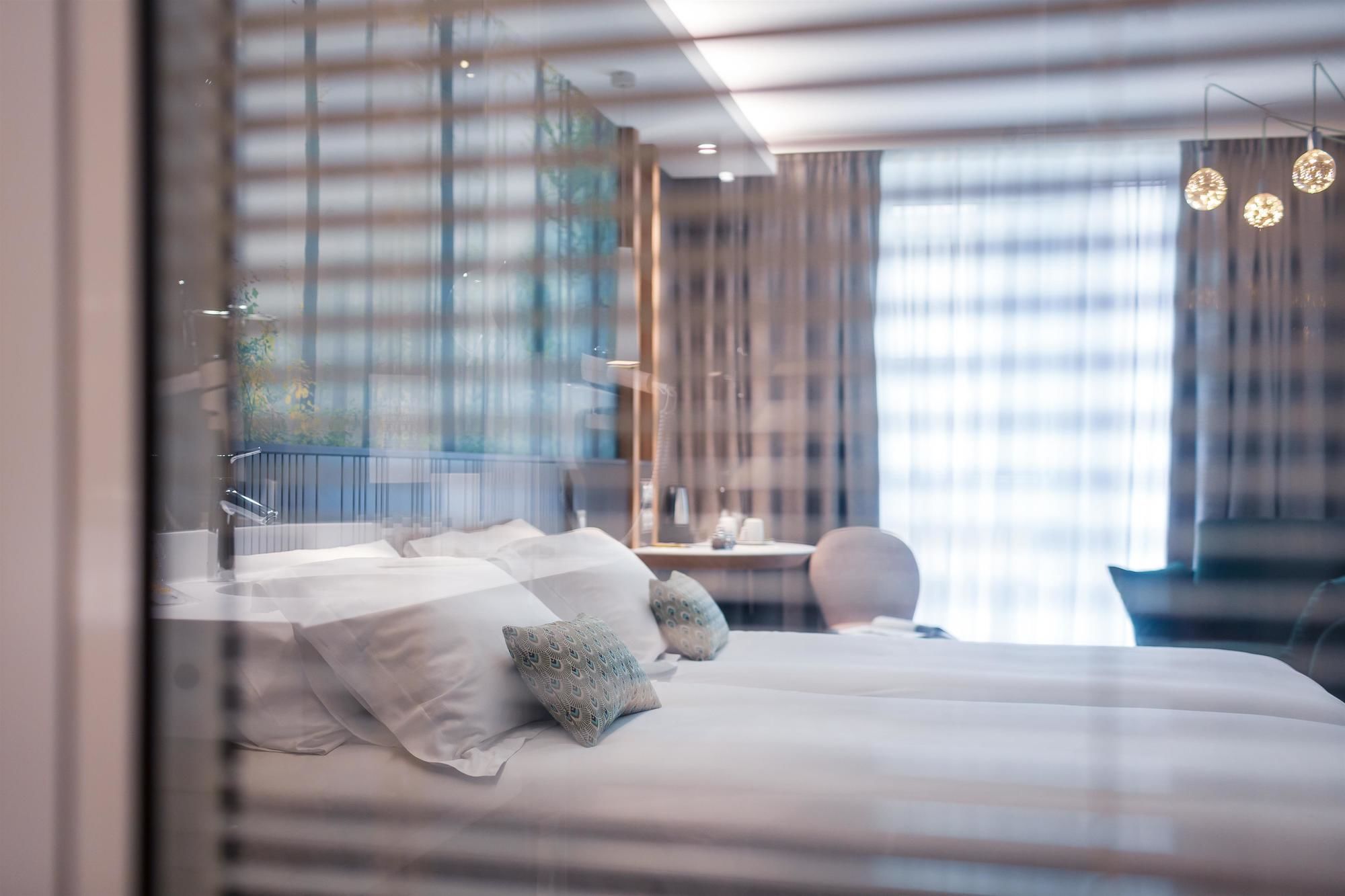 Фото Voco Strasbourg Centre The Garden, an Ihg Hotel