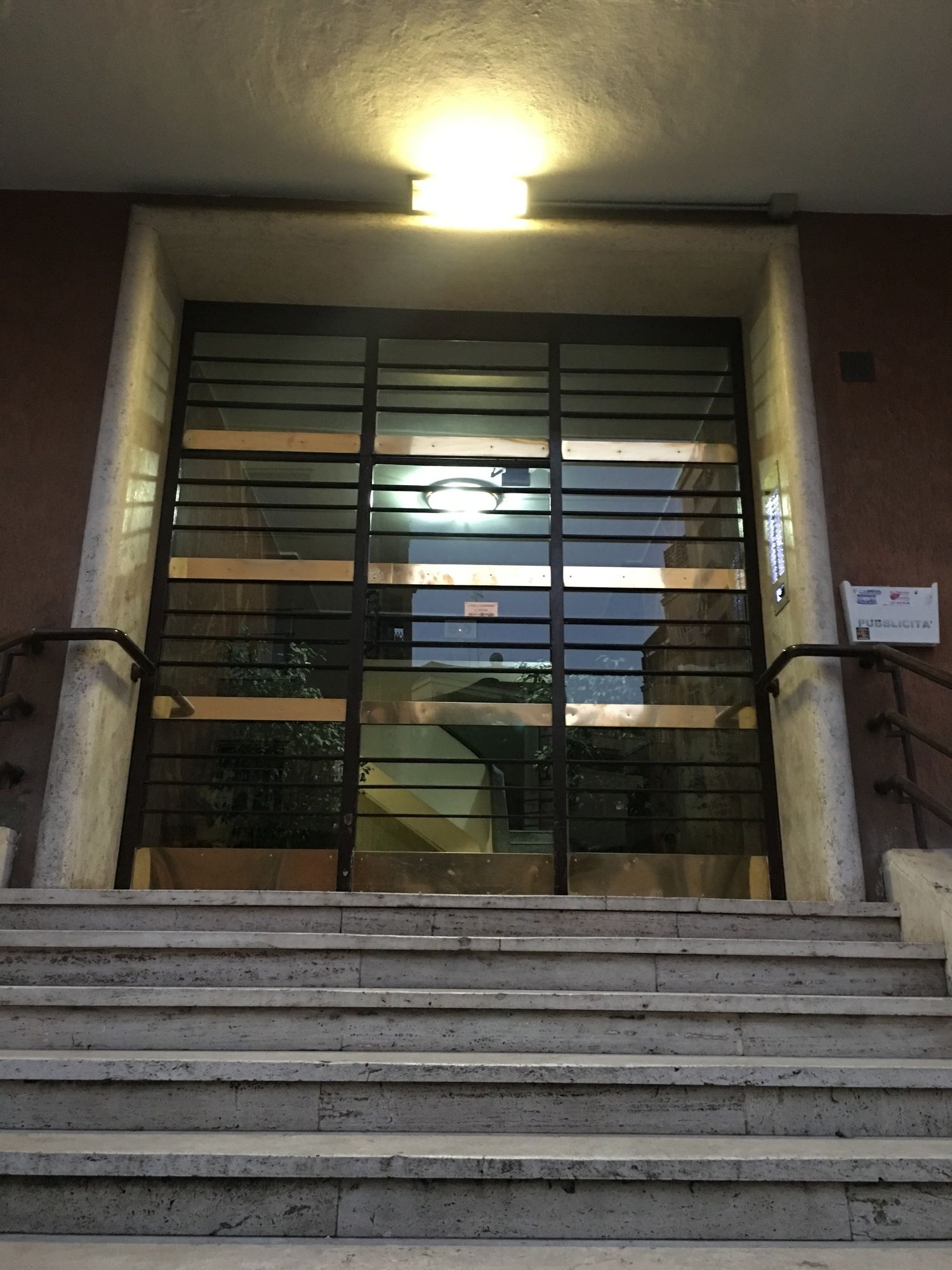 Фото Damiani & Sister Guest House