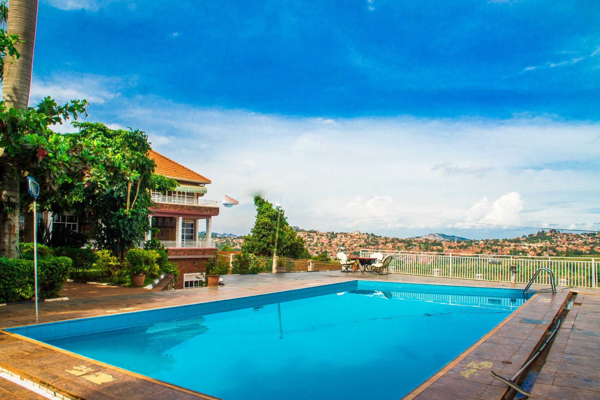 Фото Islet Hotel