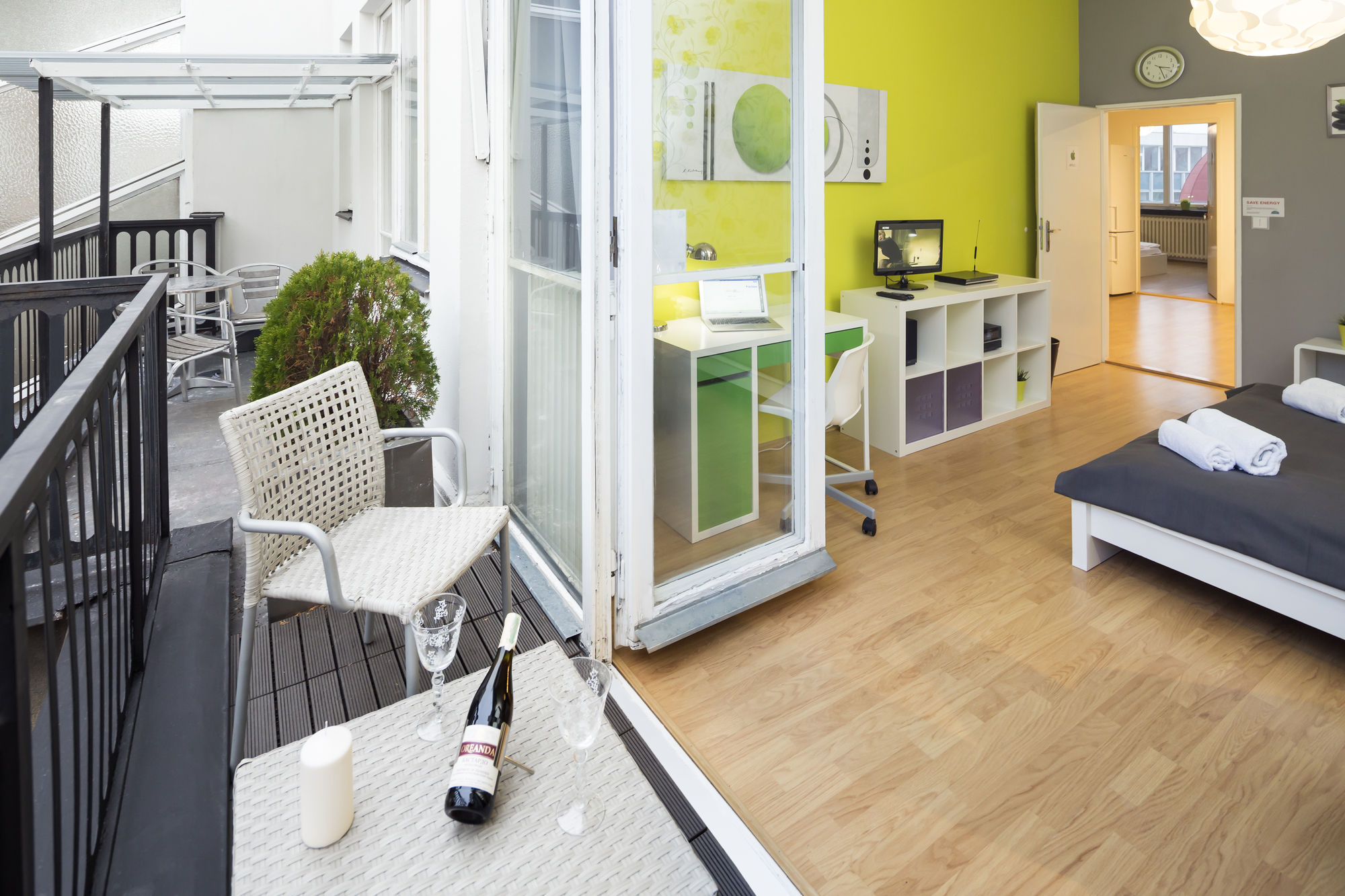 Фото New Town - Apple Apartments