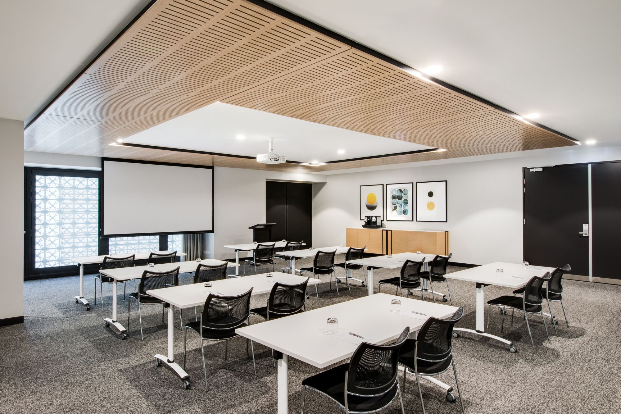 Фото Vibe Hotel North Sydney