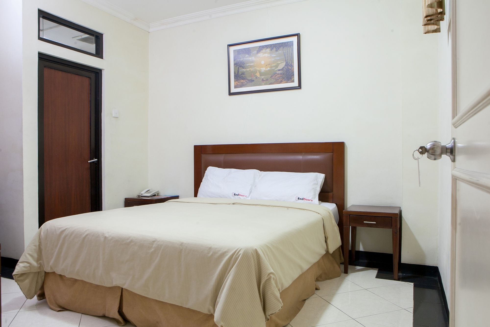 Фото RedDoorz @ Buah Batu