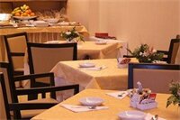 Фото Hotel Seccy