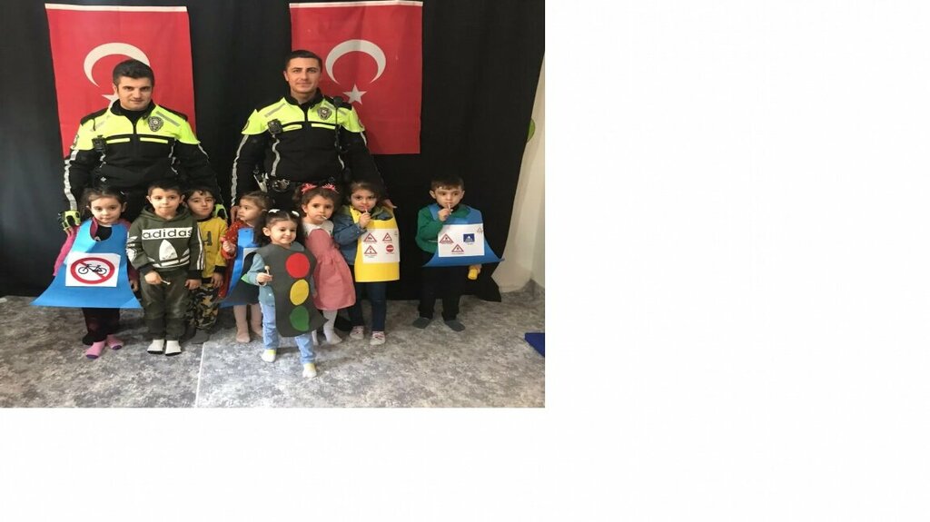 Educational center Halk Egitim Merkezi, Kiziltepe, photo