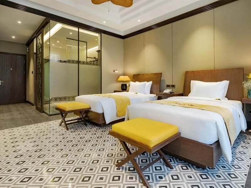 Фото Senna Hue Hotel