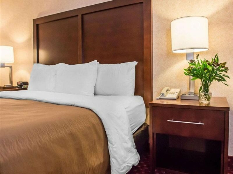 Фото Comfort Inn Pocono Lakes Region