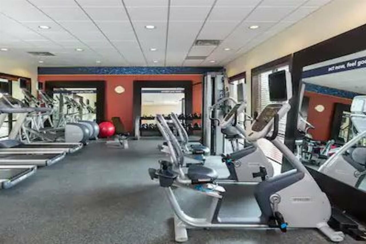 Фото Hampton Inn & Suites Philadelphia Montgomeryville