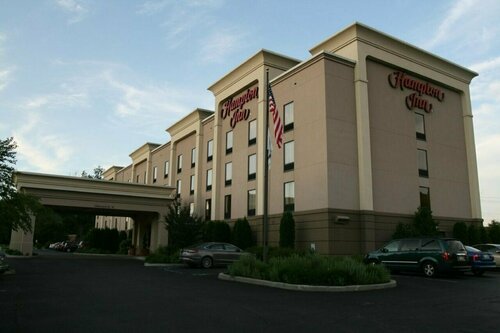 Внешний вид отеля Hampton Inn Oneonta в Онеонте, фото 5