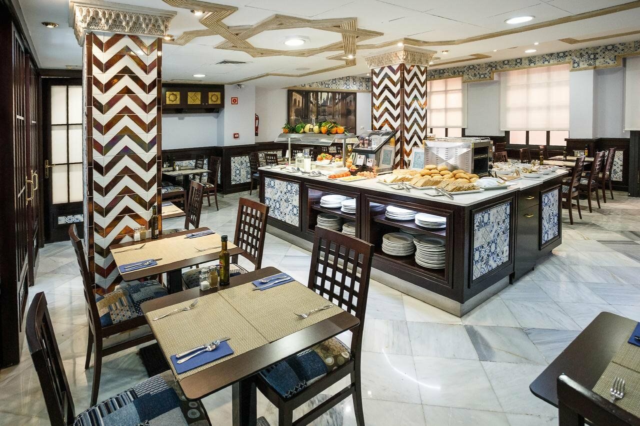 Фото Hotel Comfort Dauro 2