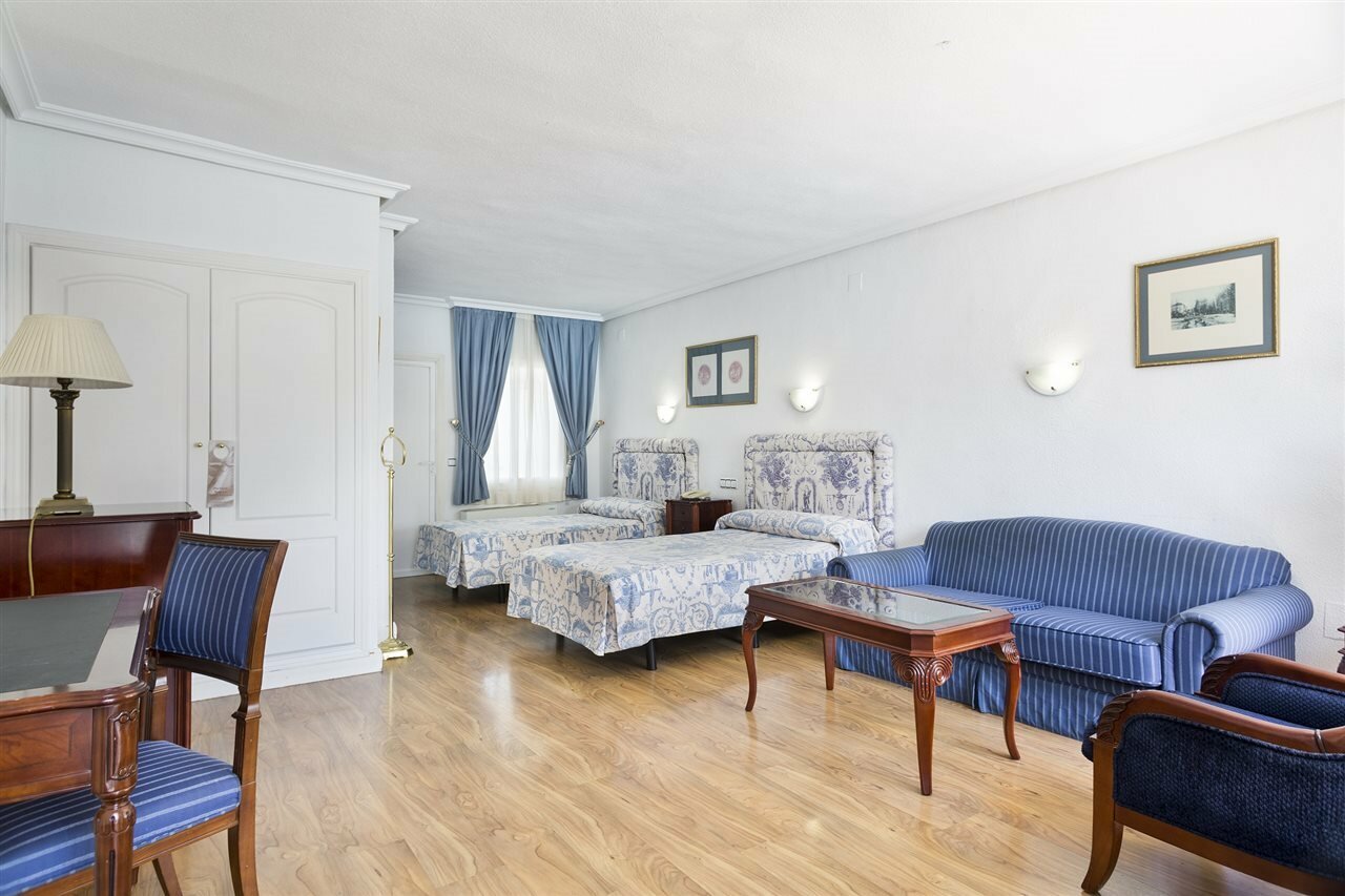 Фото Best Osuna Madrid Feria