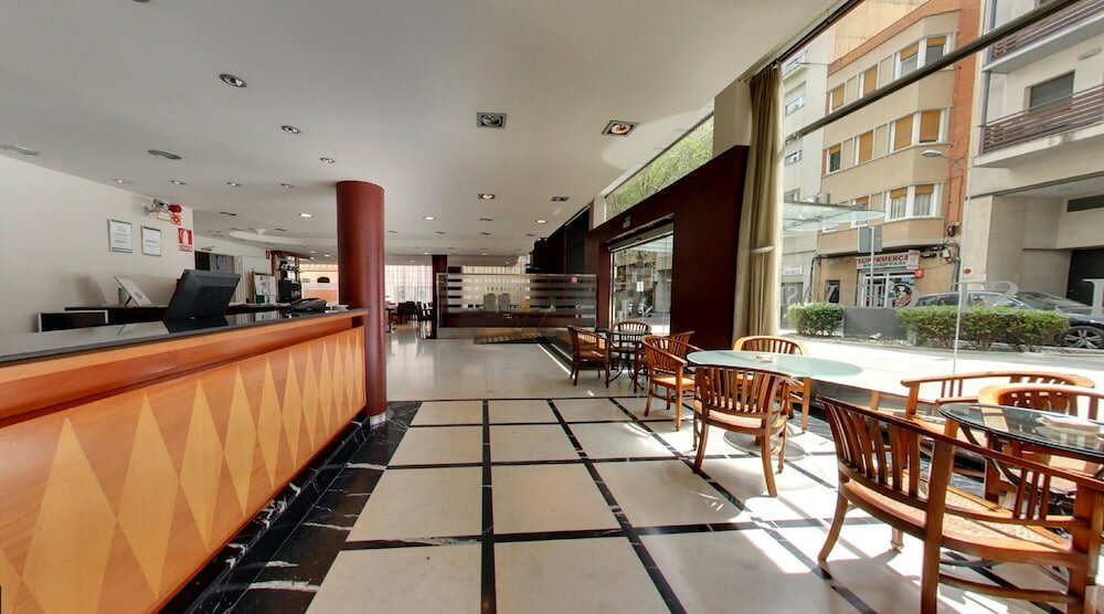 Фото Hotel Silken Sant Gervasi