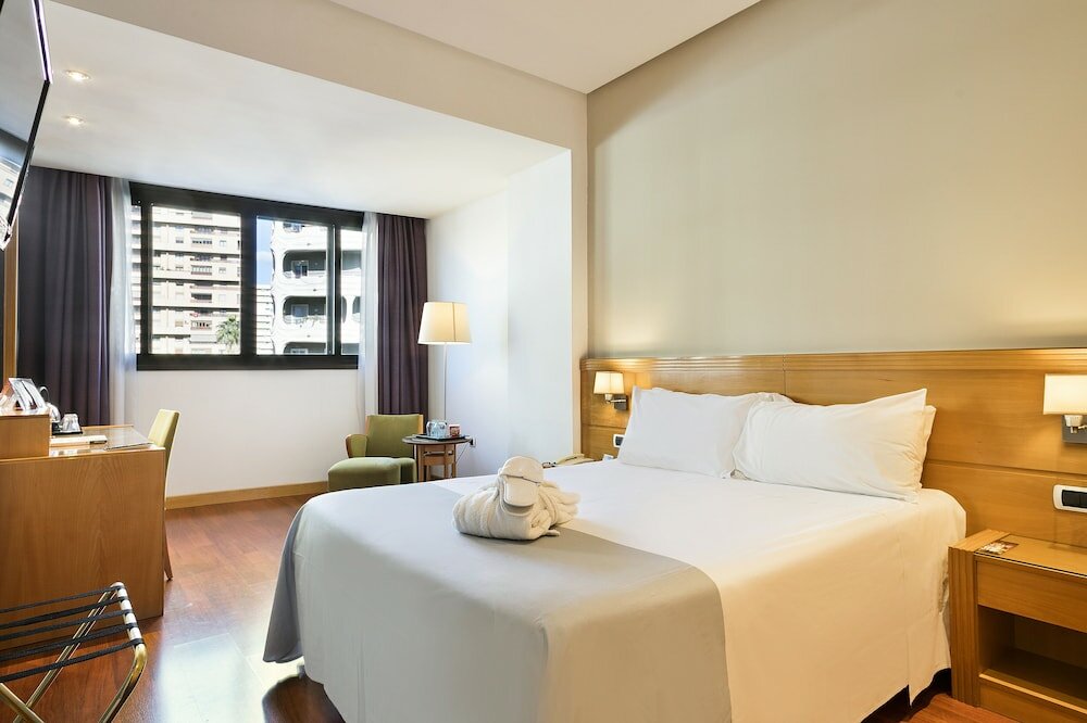 Фото Malaga Alameda Centro Affiliated by Meliá